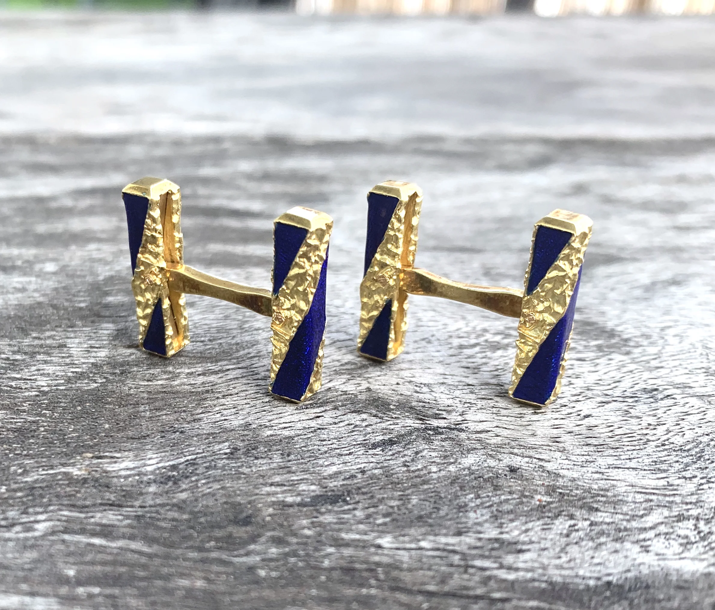 ADR1604-boutons-de-manchette-or-jaune-email-bleu-vintage-1970-chic-french-cufflinks-2.jpg