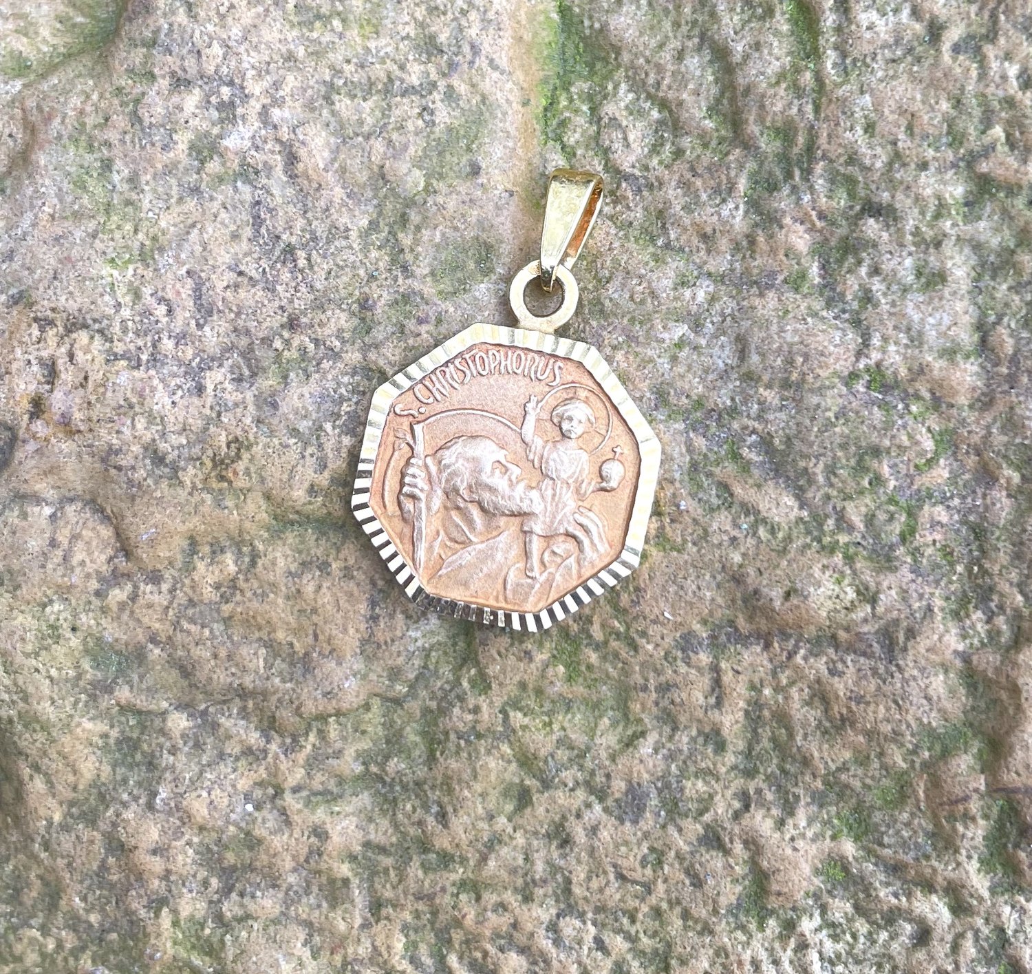 Médaille Enfant - Médaille rectangle en or jaune Saint-Christophe