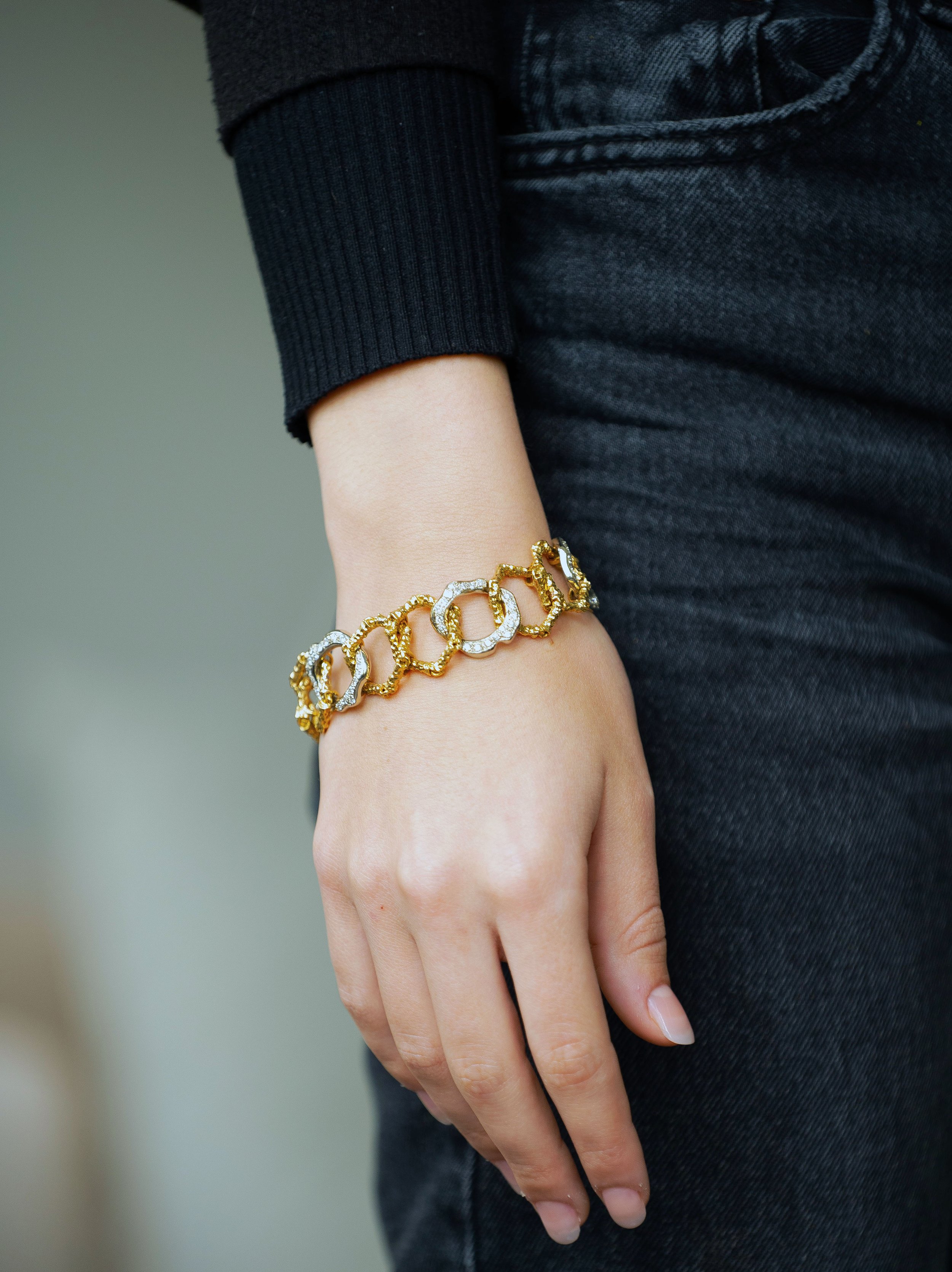 ADR1600-Bracelet-texture-vintage-deux-ors-platine-diamants-estate-bracelet-french-parisien-parisienne-wedding-ancien-style-francaise1.jpg
