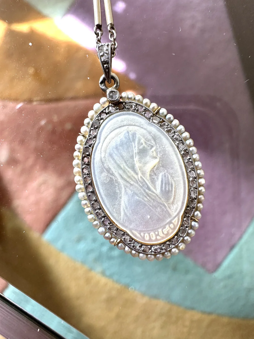 Collier Ancien En Nacre Doré – Perles Pétales Vintage – Bon état