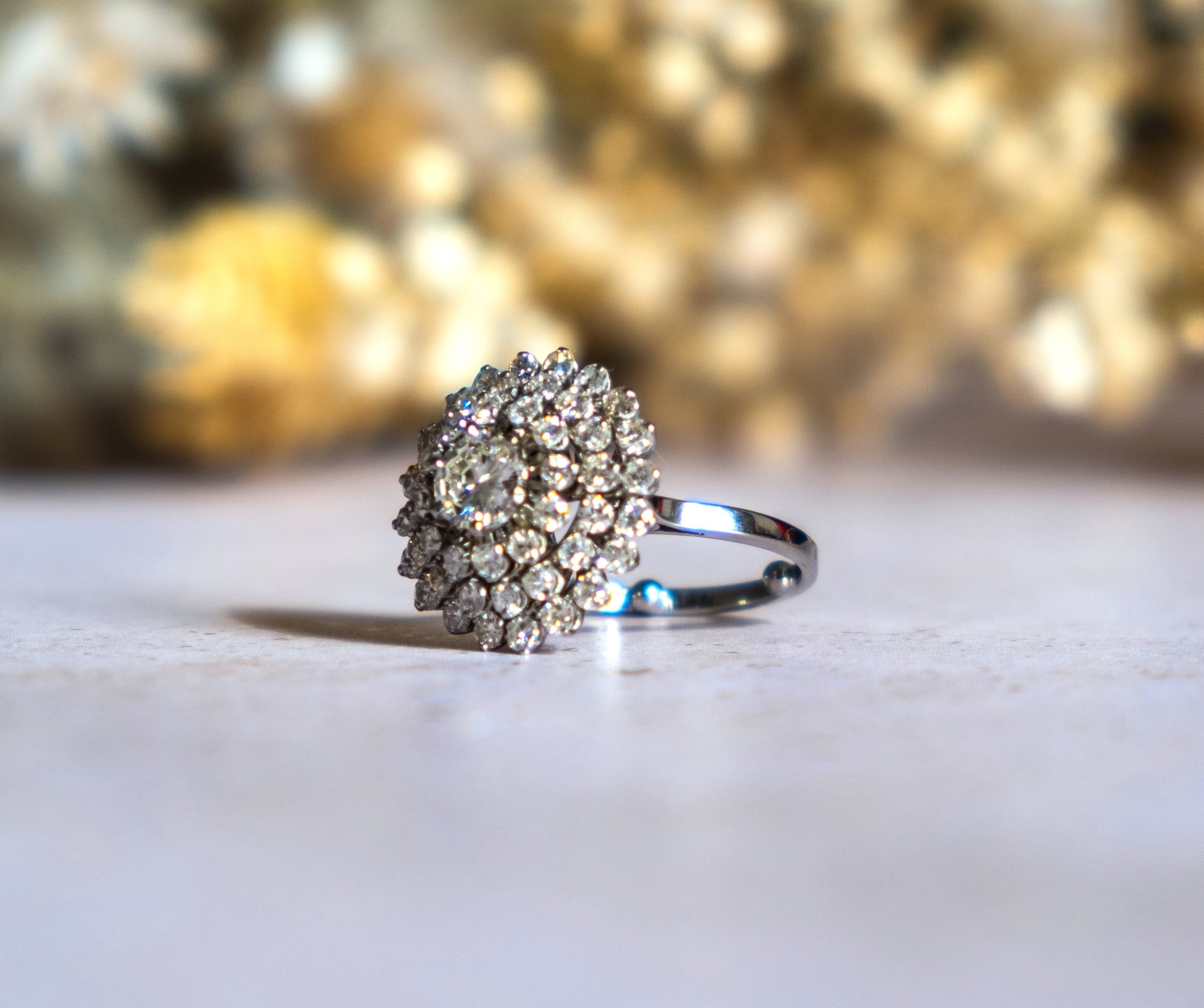 La Paillette Bague diamant, triple entourage de diamants — Bijoux Anciens  Paris : E-shop de Bijoux Anciens & Vintage de luxe