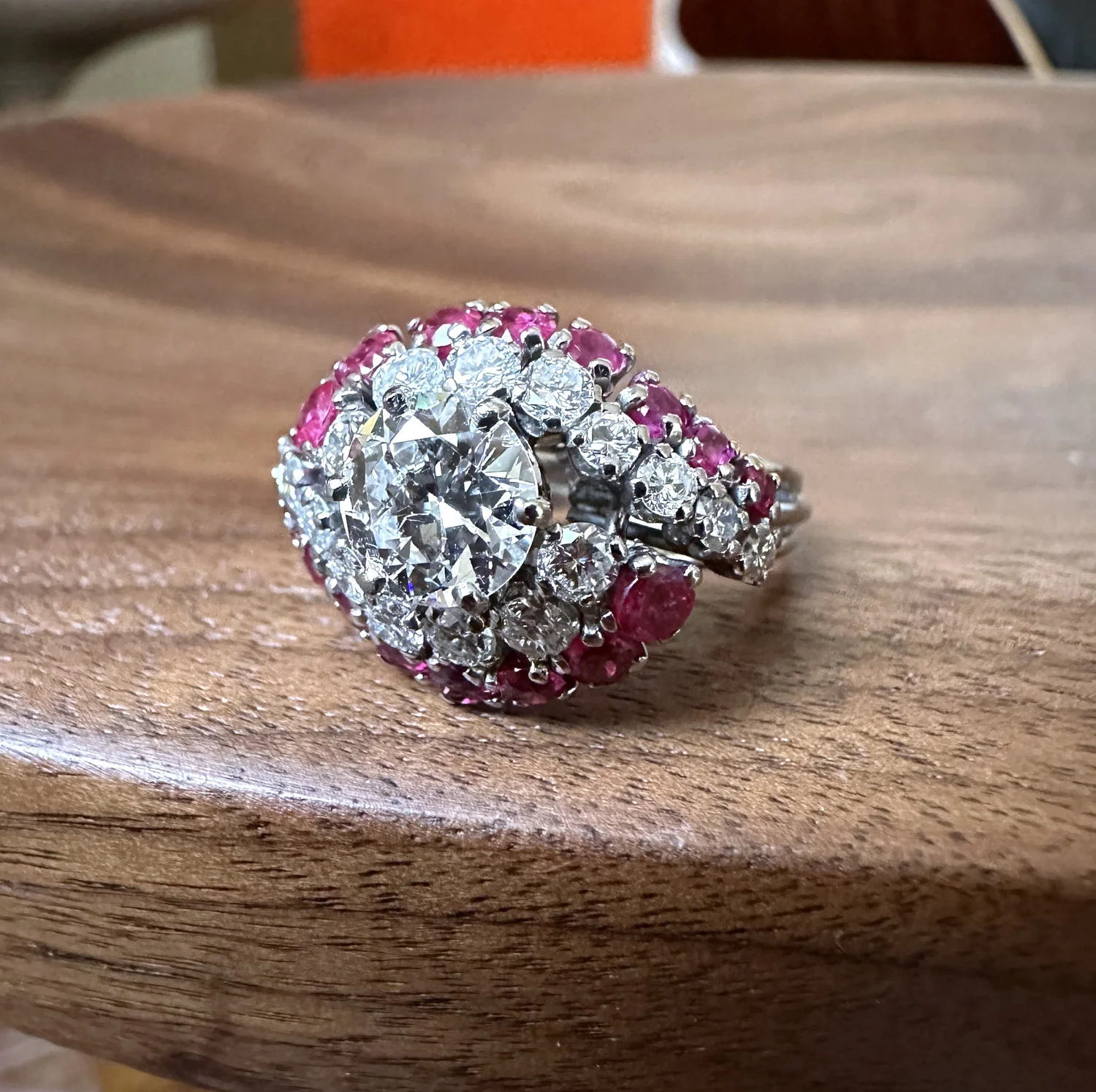 Bague Vintage Or 14k Tourbillon Avec Cabochon Orange Et Diamants - Taille 56