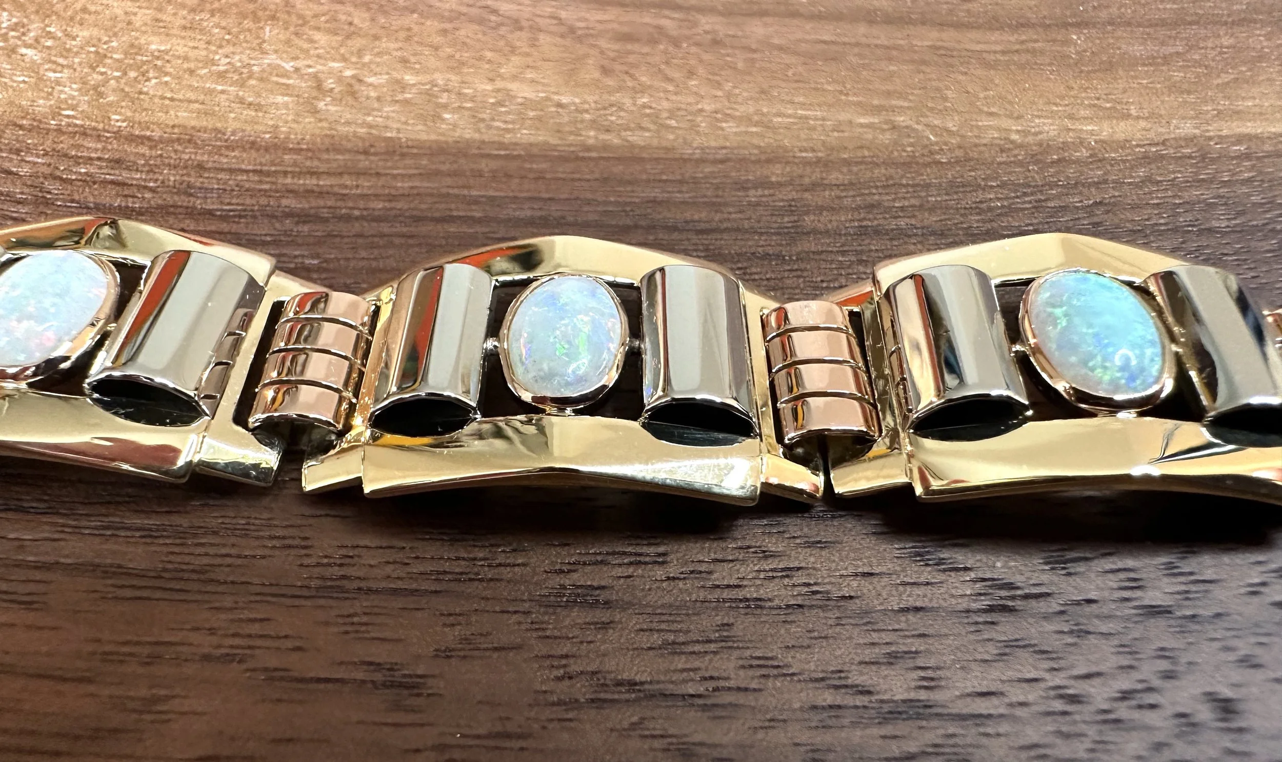 Bracelet Ancien En Argent Massif 950 – 3 Rubis étoilés 15 Carats – 193g – Style Manchette