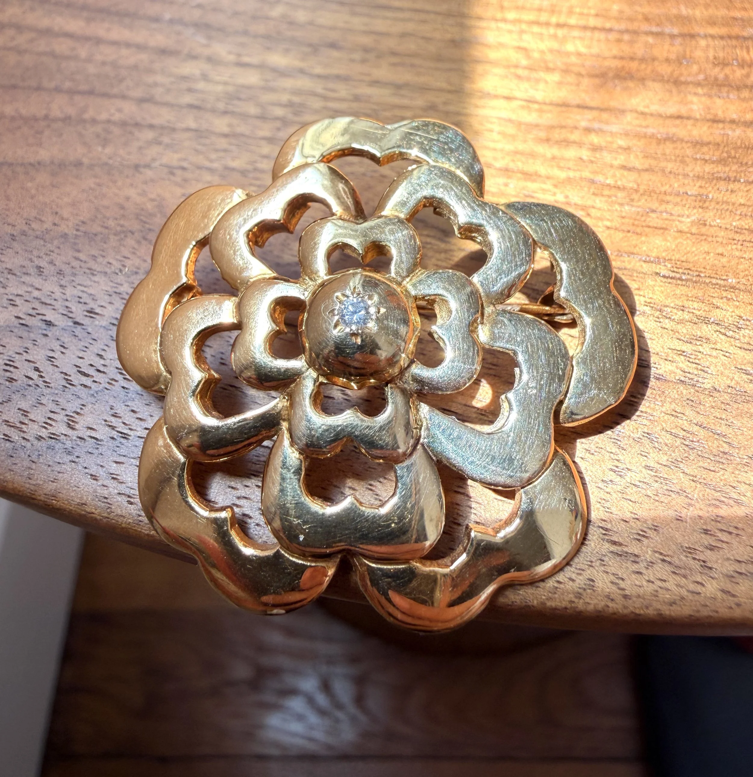 ADR3026-broche-camelia-style-chanel-vintage1.jpeg