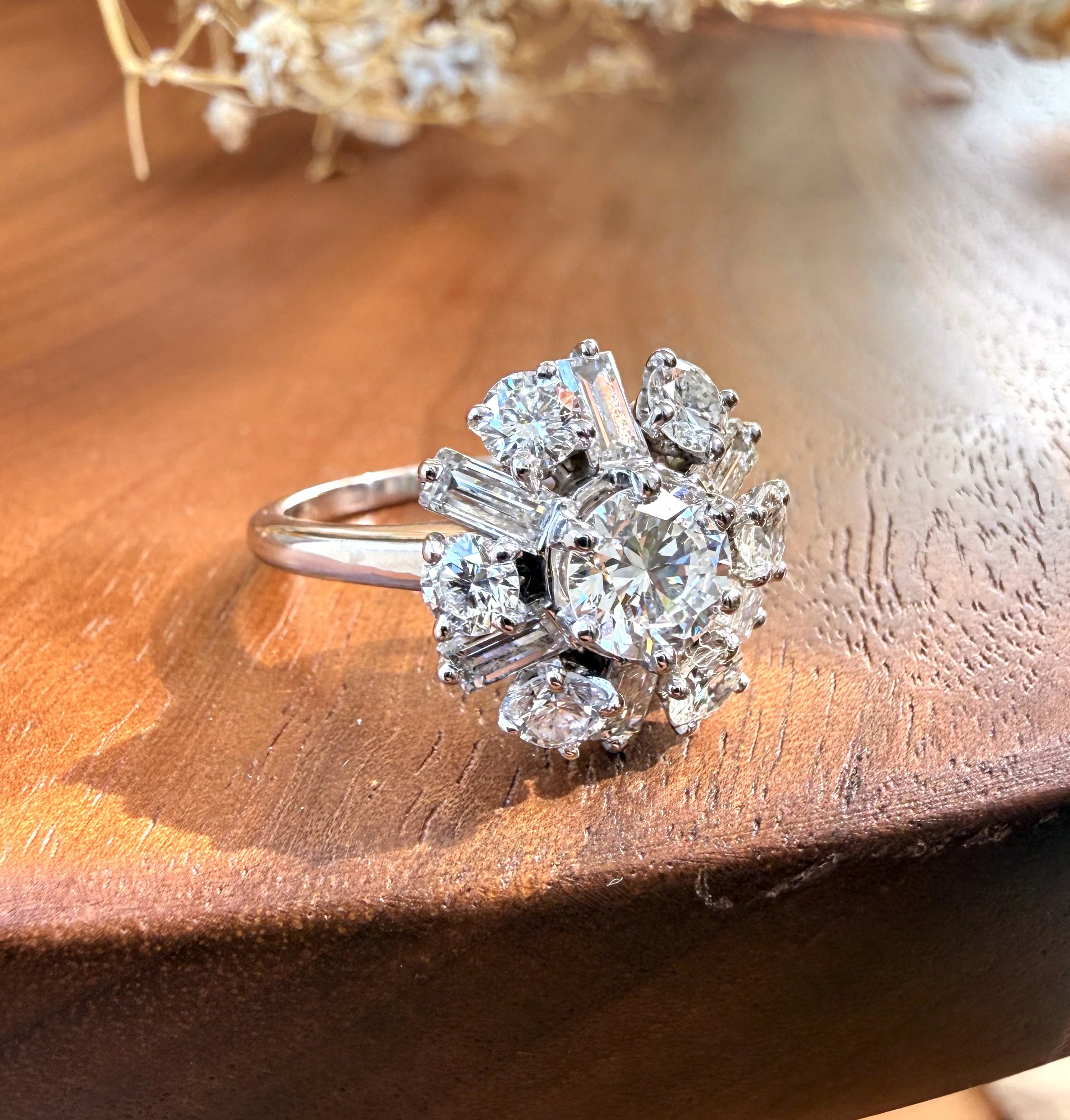ADR3013-Mauboussin-Bague-Bergame-diamants-diamond-ring-fiancailles-mariage-wedding-gift-naissance3.jpeg