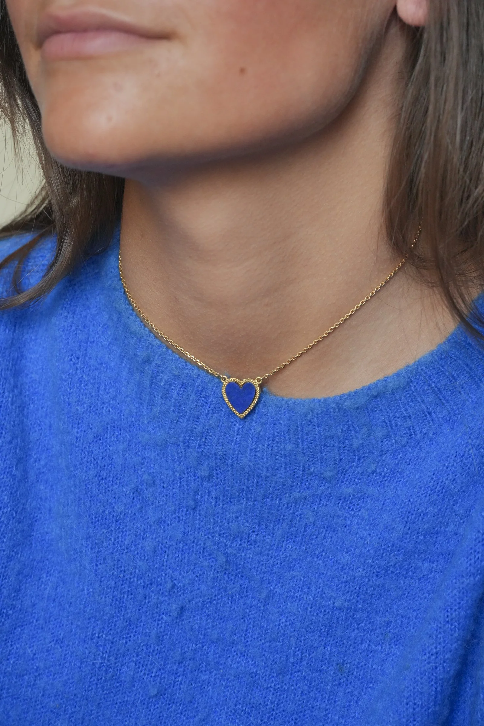 ADR2996-collier-lapis-coeur0.jpg