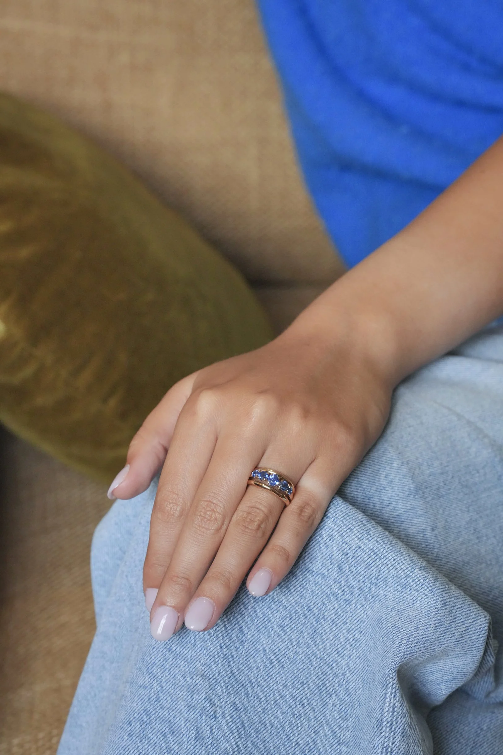 ADR3142-ocean-bague-or-rose-saphirs1.jpg