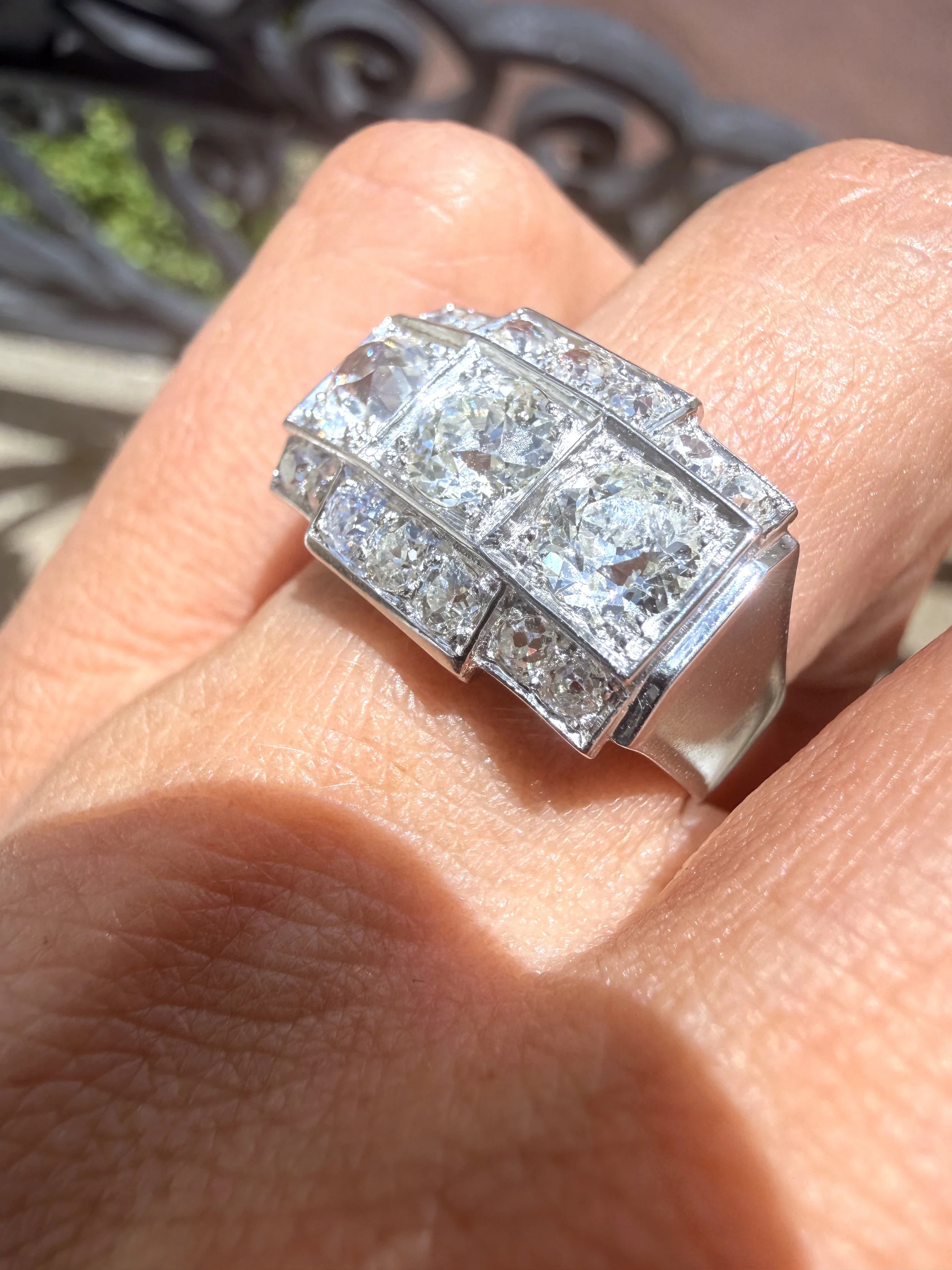 ADR3107-Bague-tank-platine-diamants-diamond-ring8.jpeg