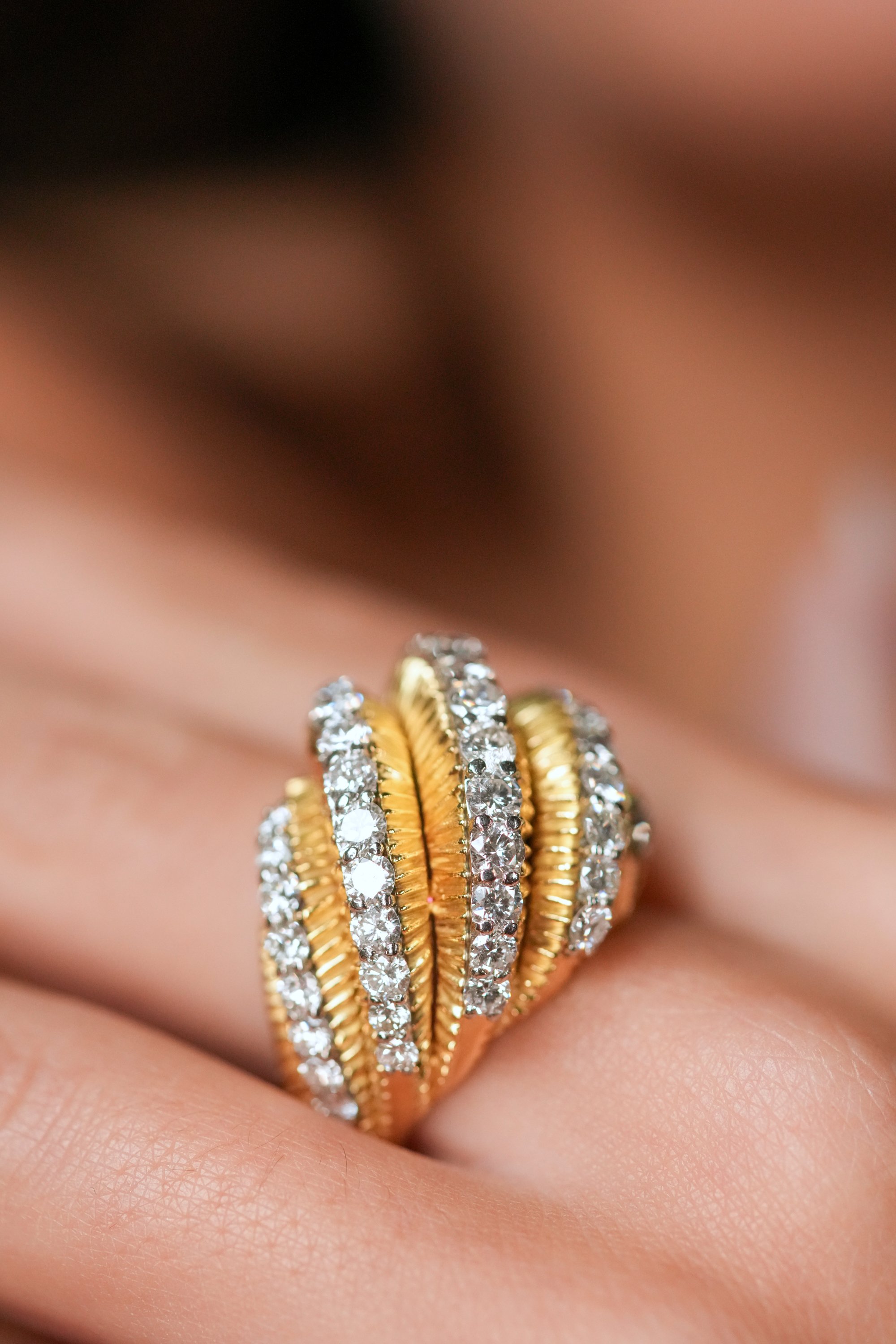 LPB2160-bague-or-jaune-diamants-diamond-ring-gold-vintage-bijoux-anciens-paris4.jpg