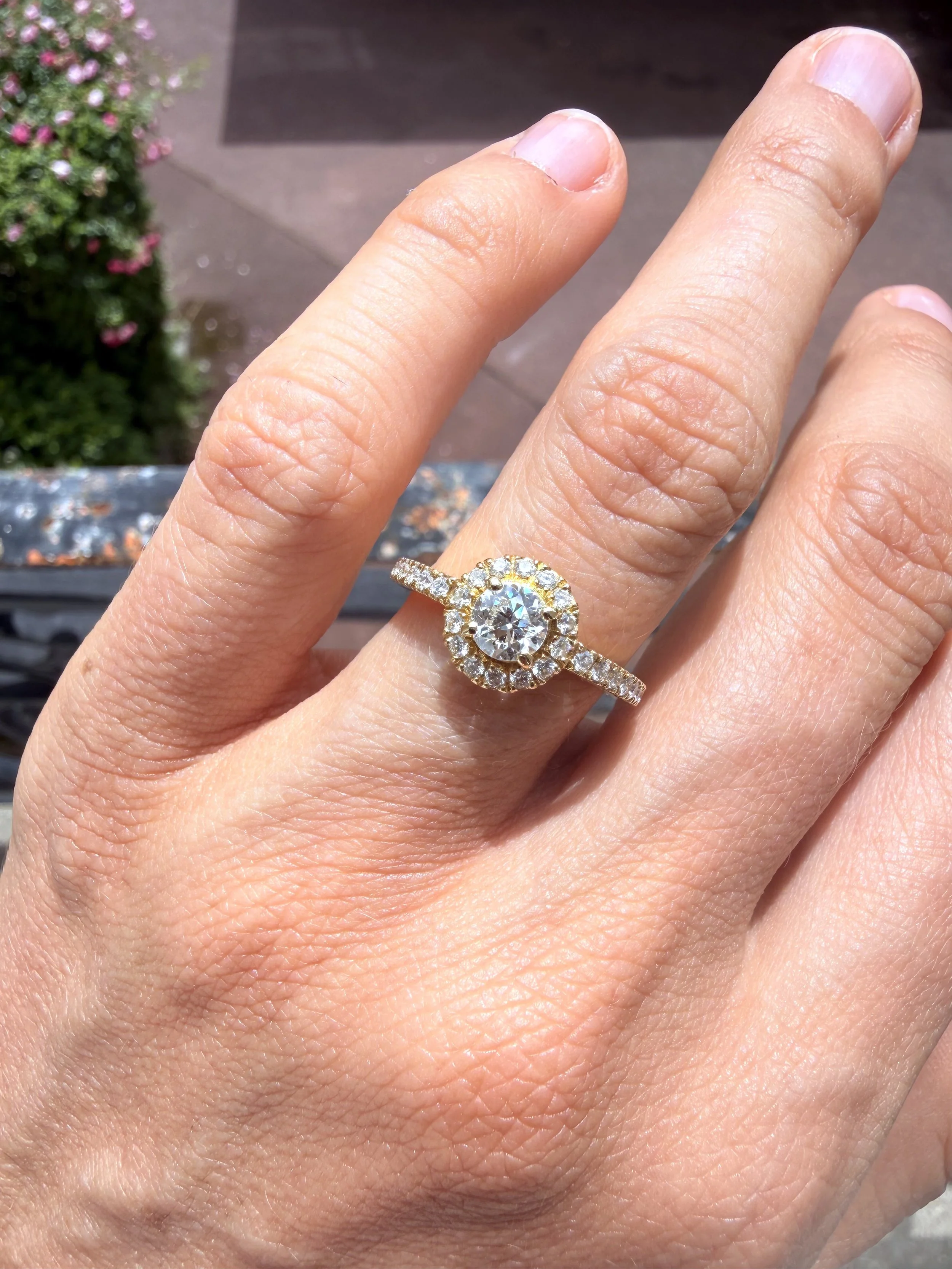 ADR1592-Louison-Bague-diamants-fiancailles0.jpeg