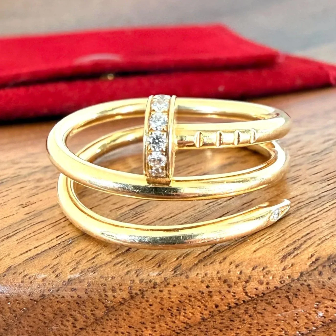 Cartier, Bague "Juste un clou, double, diamants" en or jaune T54