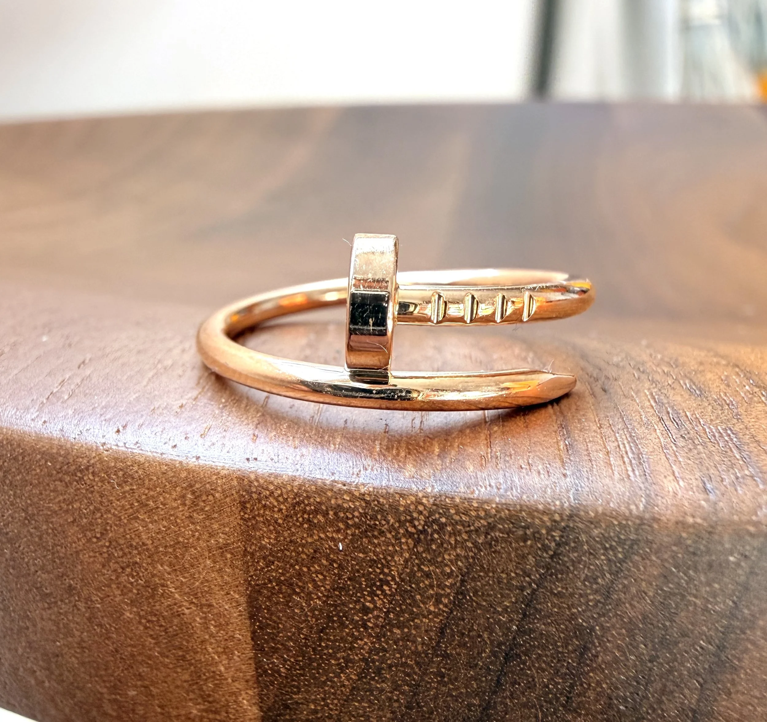 Cartier, Bague "juste un Clou" en or rose T54