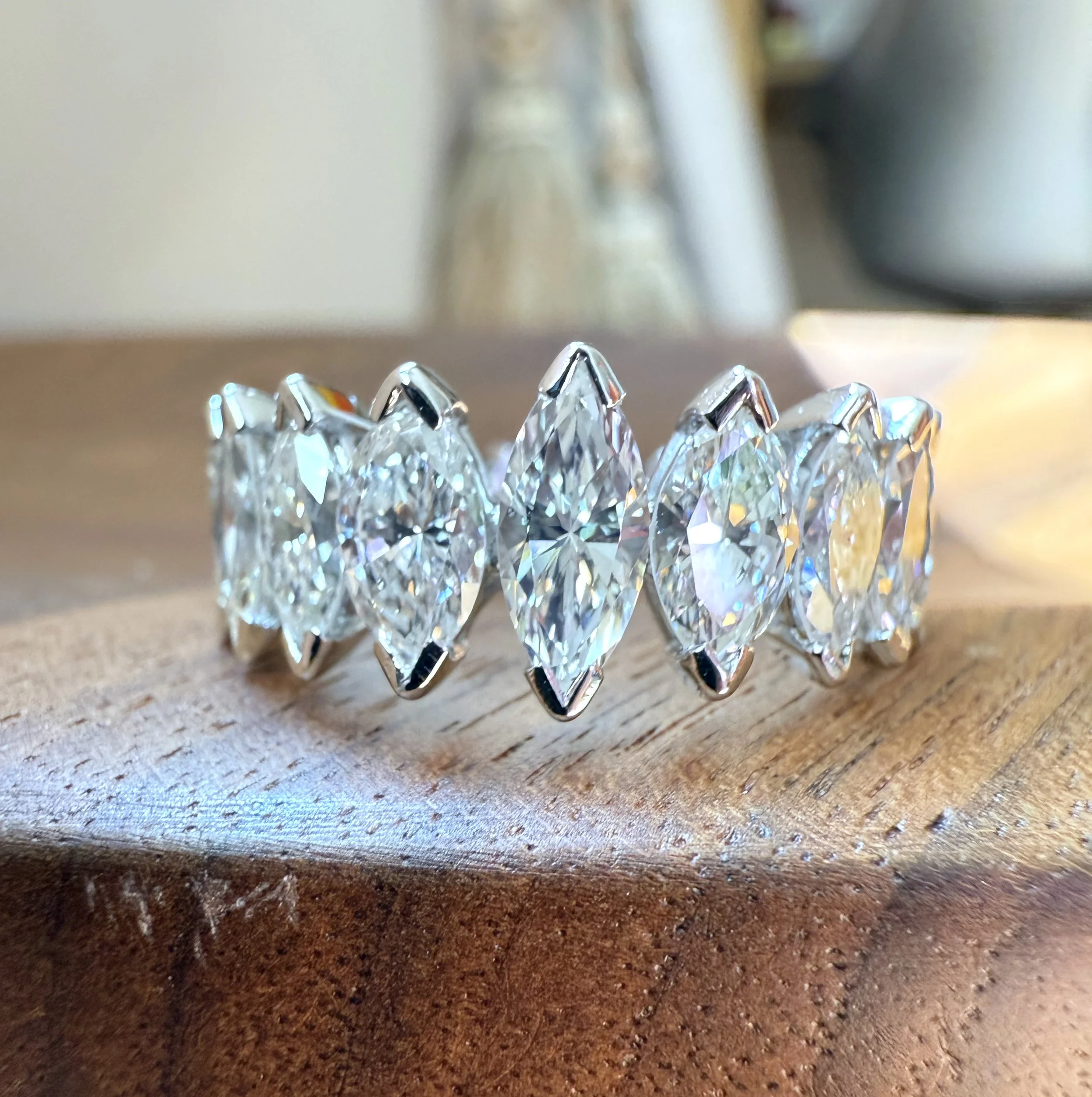 "La Gabrielle" Magnifique bague vintage en platine et diamants