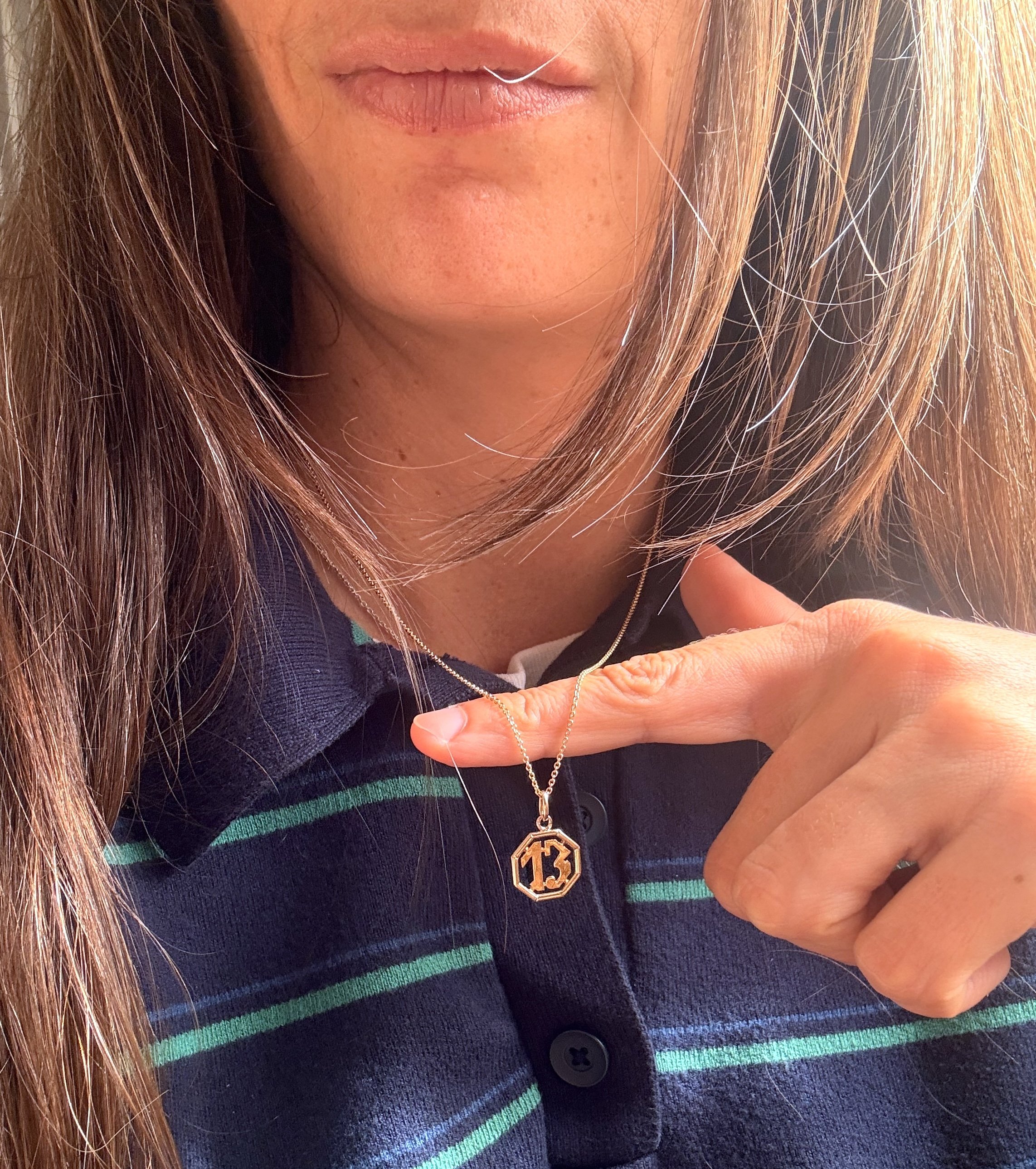 ADR3222-Pendentif-chiffre-13-or-jaune-vintage-gold-pendant-thirteen-or5.jpeg