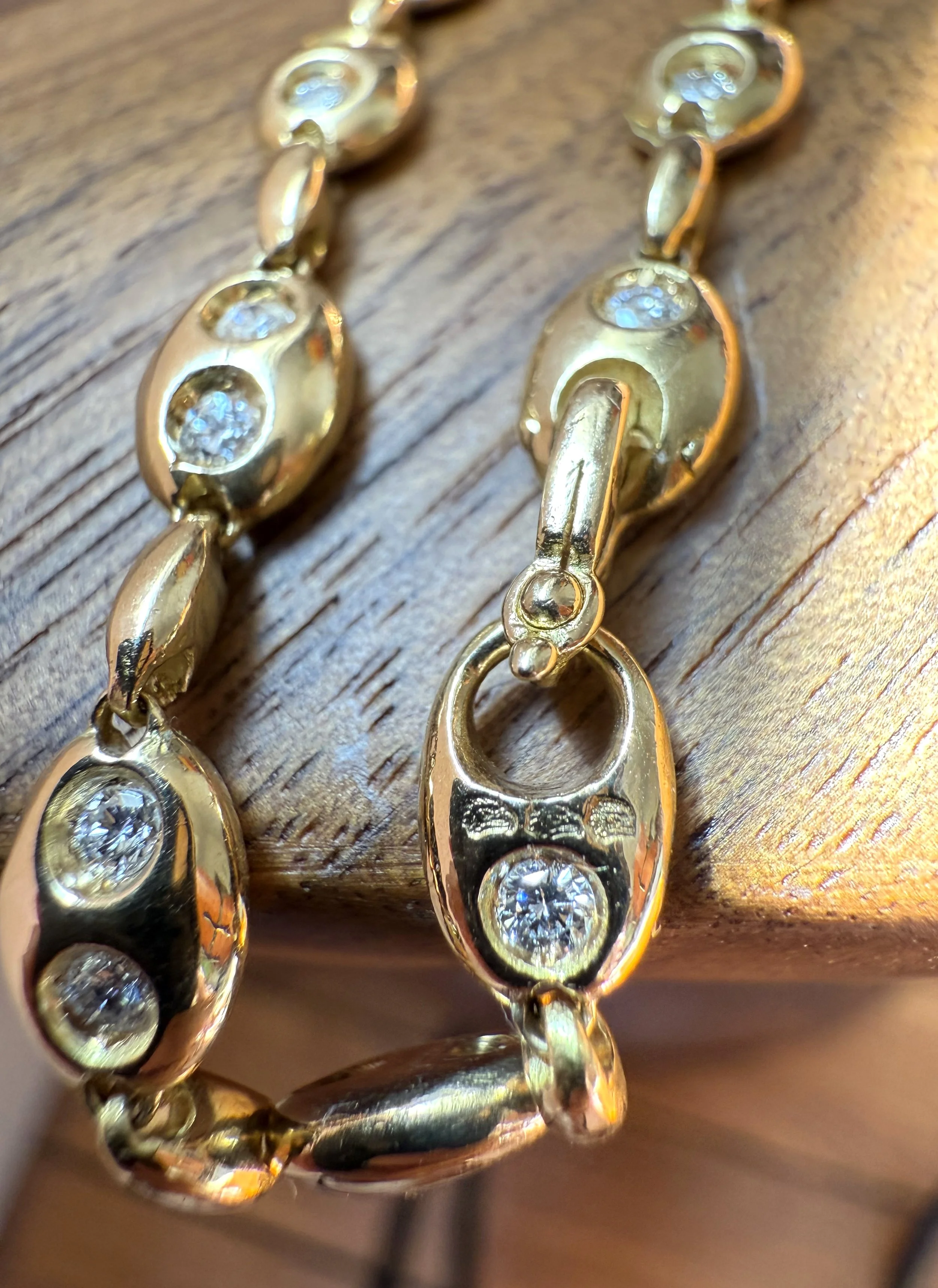 ADR2063-collier-or-jaune-diamants-cadeau-anniversaire-naissance.jpeg (7).jpeg