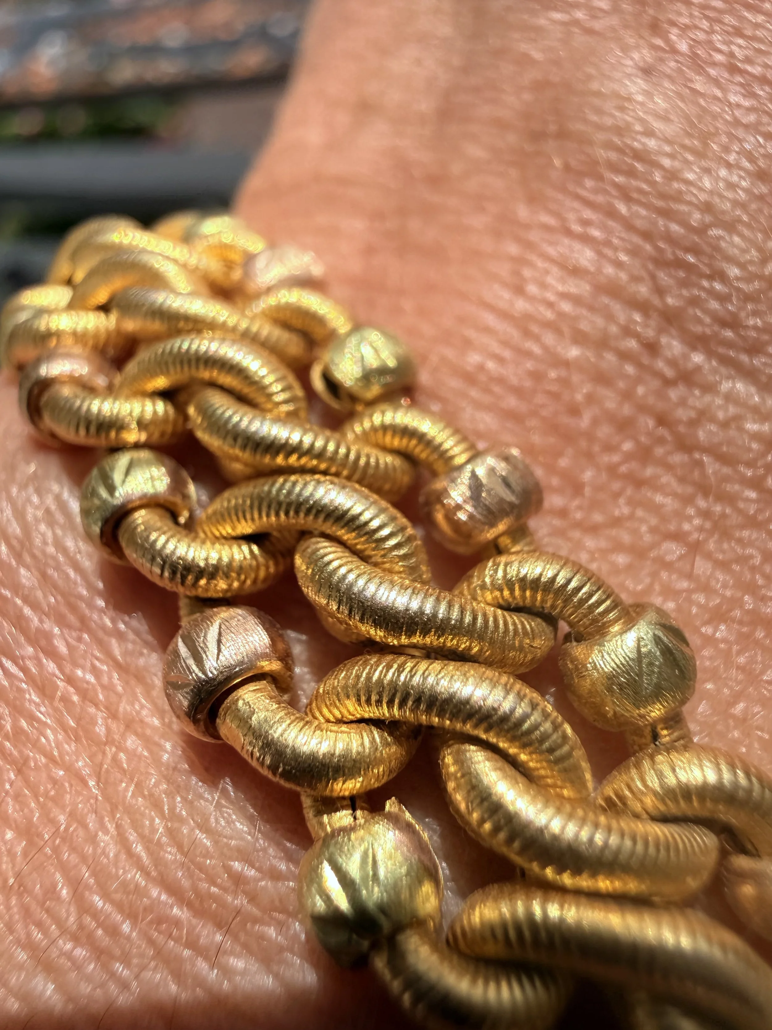 ADR3160-Bracelet-trois-ors-gold-bracelet-unique-vintage-estate-jewelry-rare-french-paris6.jpeg