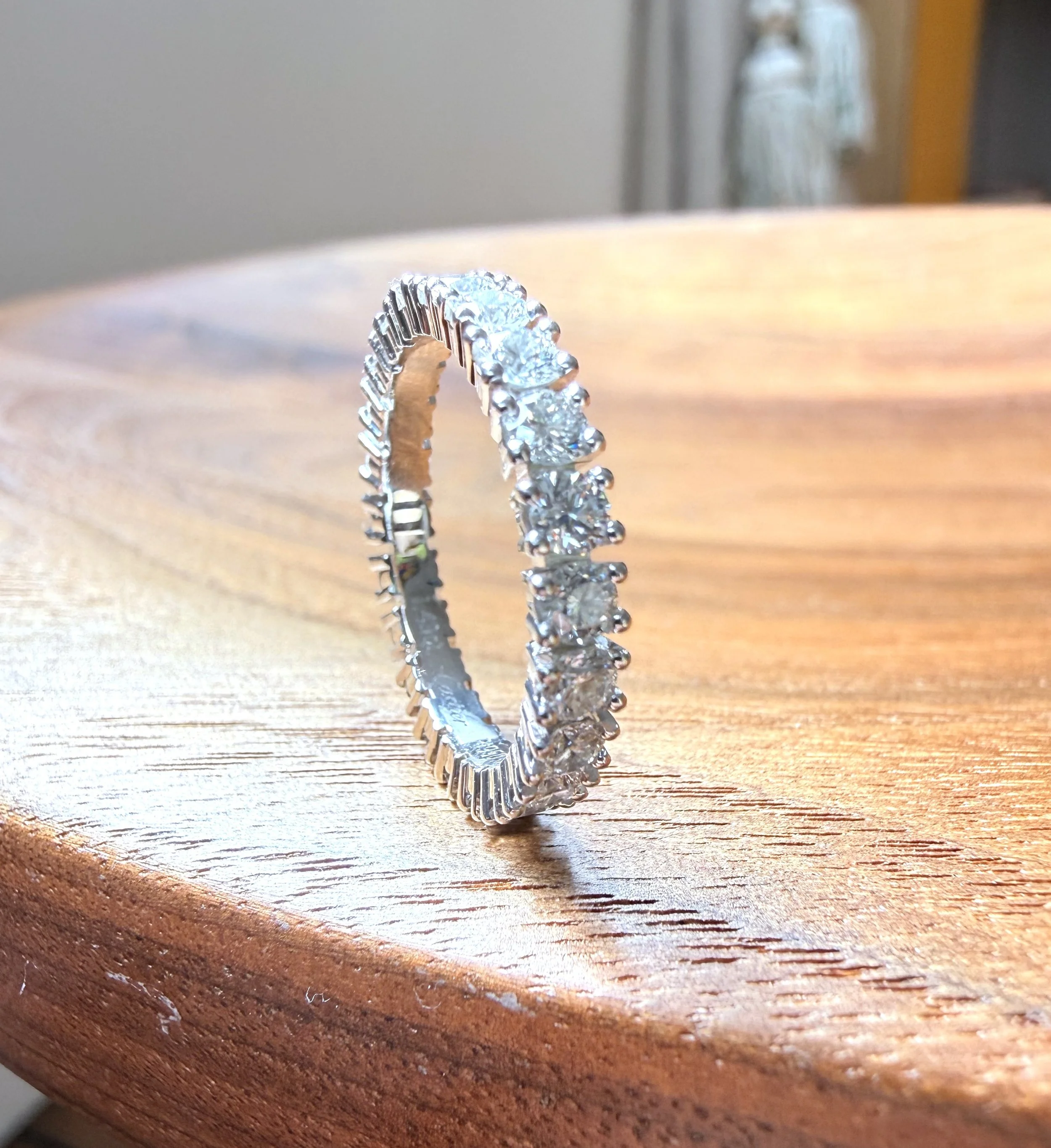ADR3089-Alliance-Cartier-diamants-diamond-ring-destinee-engaged-engagement-bagu-fiancailles-mariage5.jpeg