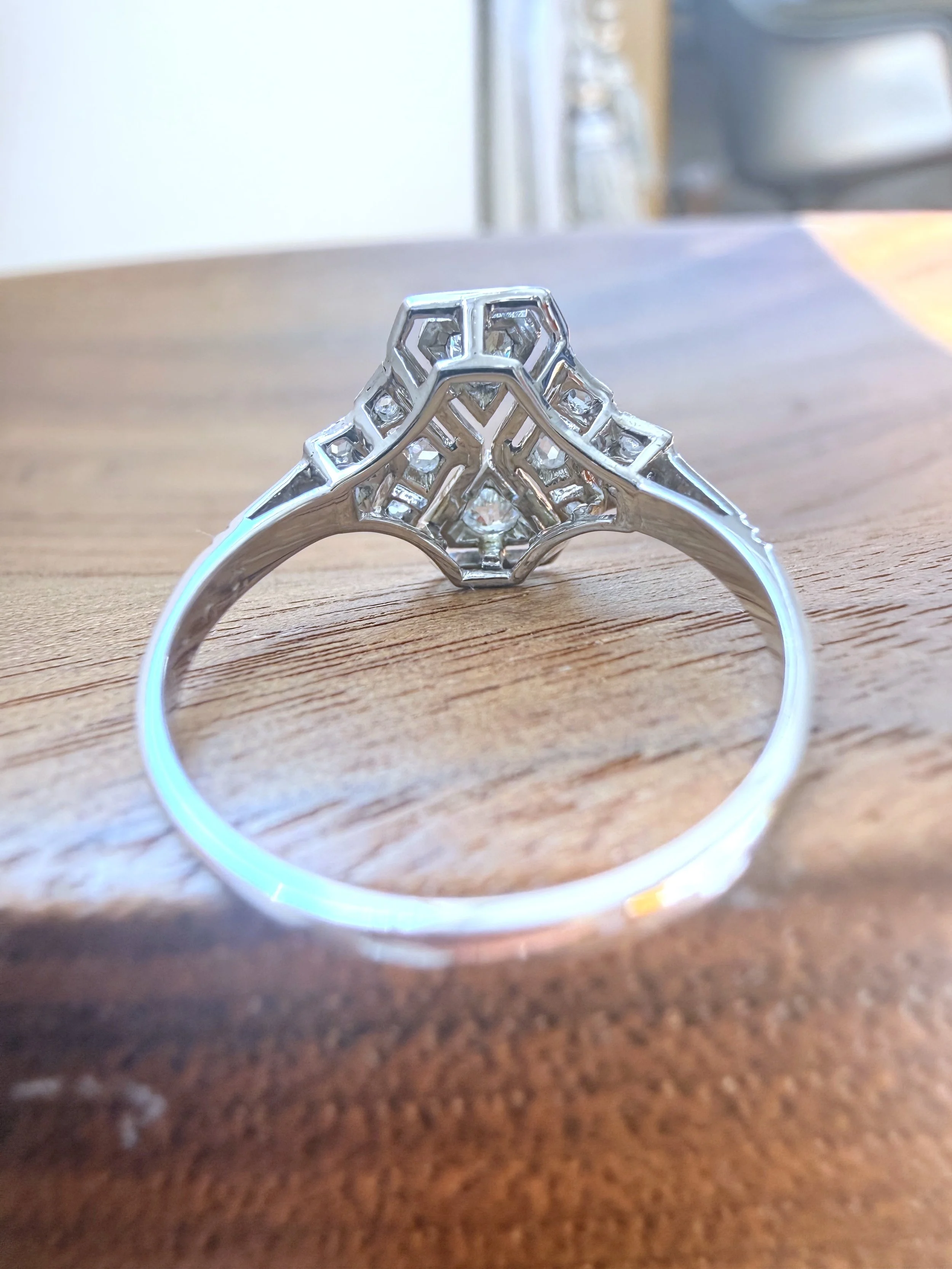 ADR3071-andaluze-bague-art-deco-diamants4.jpeg