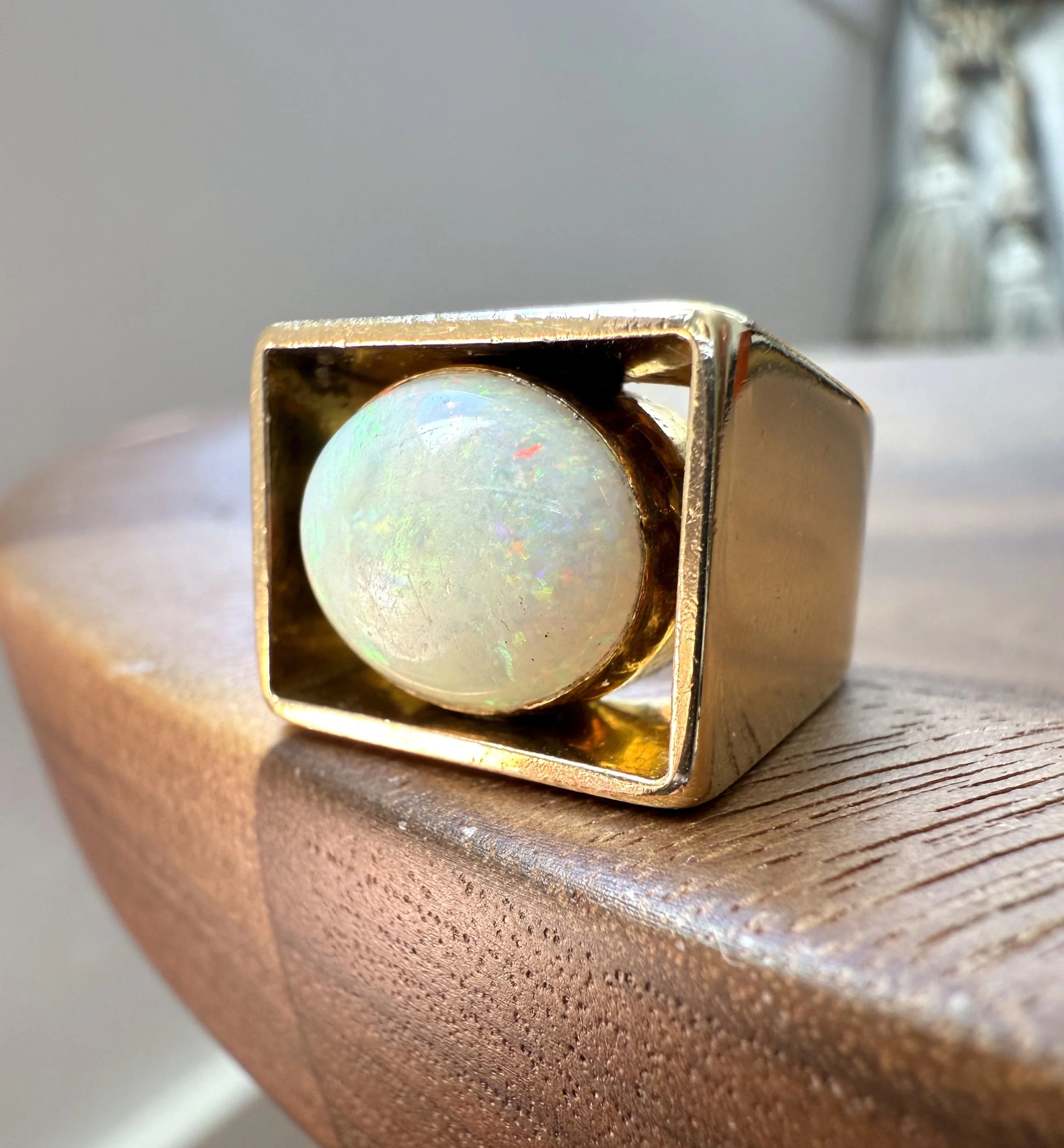 ADR2209-bague-la-salvador-or-jaune-opal-cadeau-naissance-anniversaire-mariage (1).jpeg