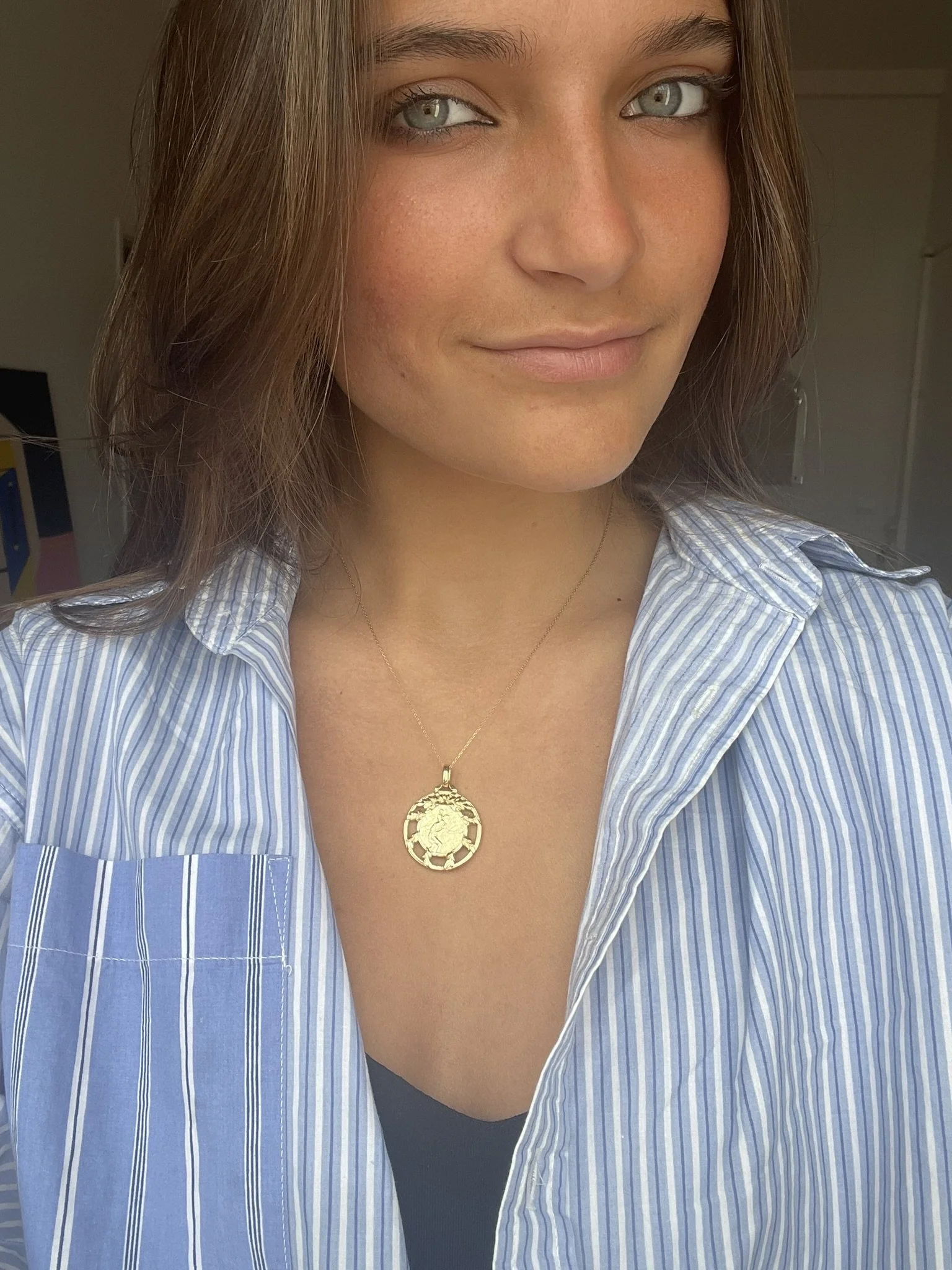 ADR2882-médaille-ronde-or-jaune-baptême-religion-communion-confirmation (9).JPEG