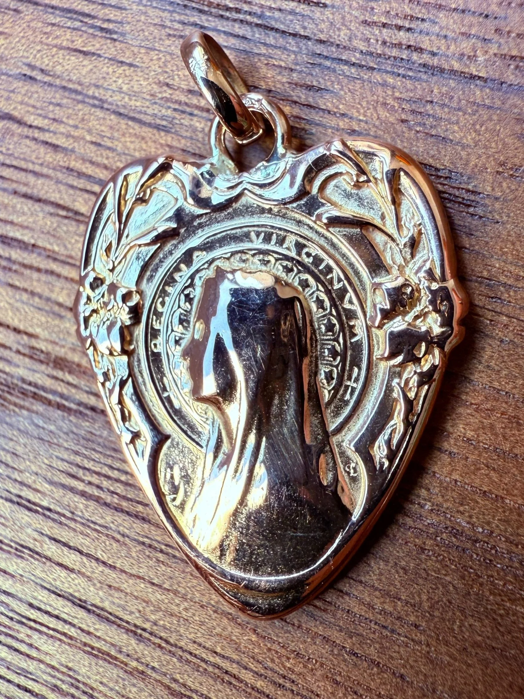 ADR2867-medaille-or-jaune-vierge-marie-cadeau-naissance-bapteme-communion-confirmation+%282%29.jpg
