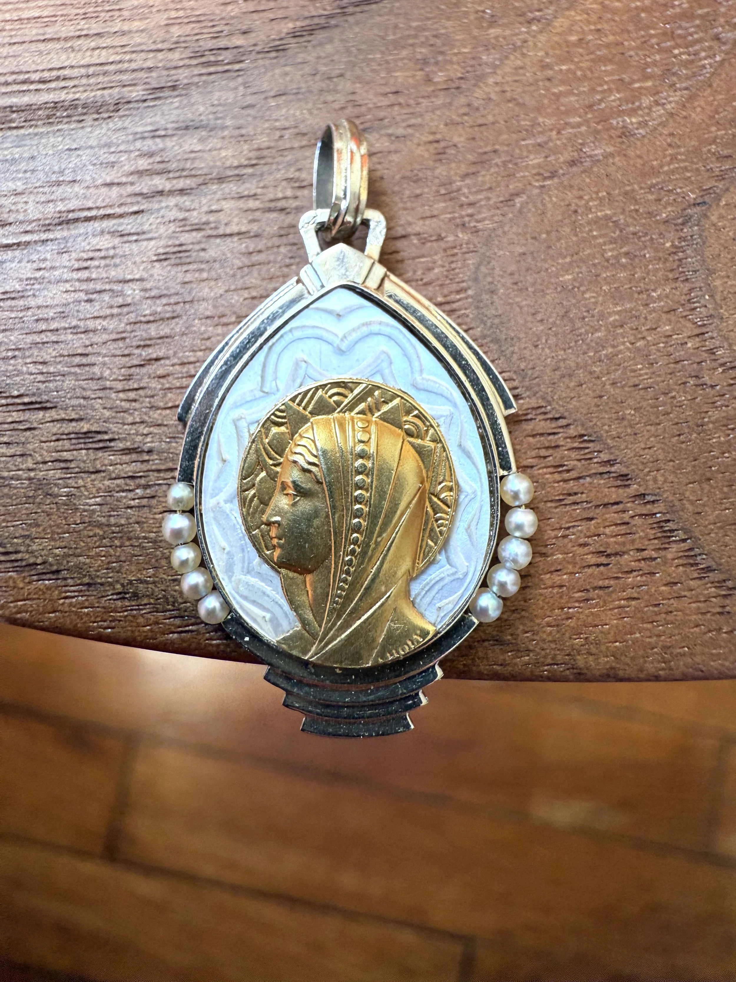 ADR2934-medaille-or-perles-vierge-marie11.jpeg