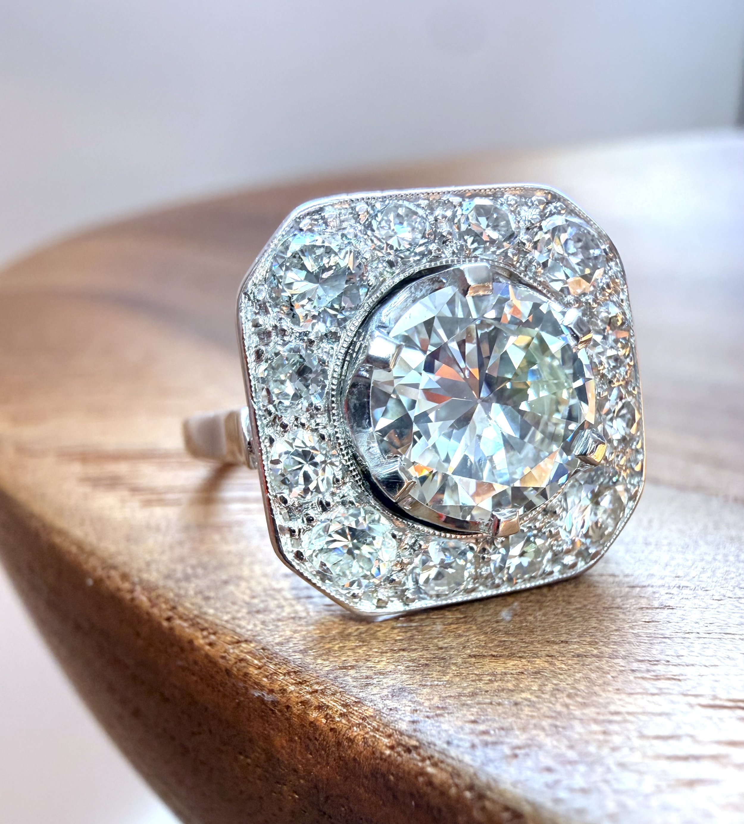 ADR3082-pepite-bague-ancienne-art-deco-crush-fiancailles-mariage-wedding-huge-diamants-diamonds-engaged-wedding7.jpeg