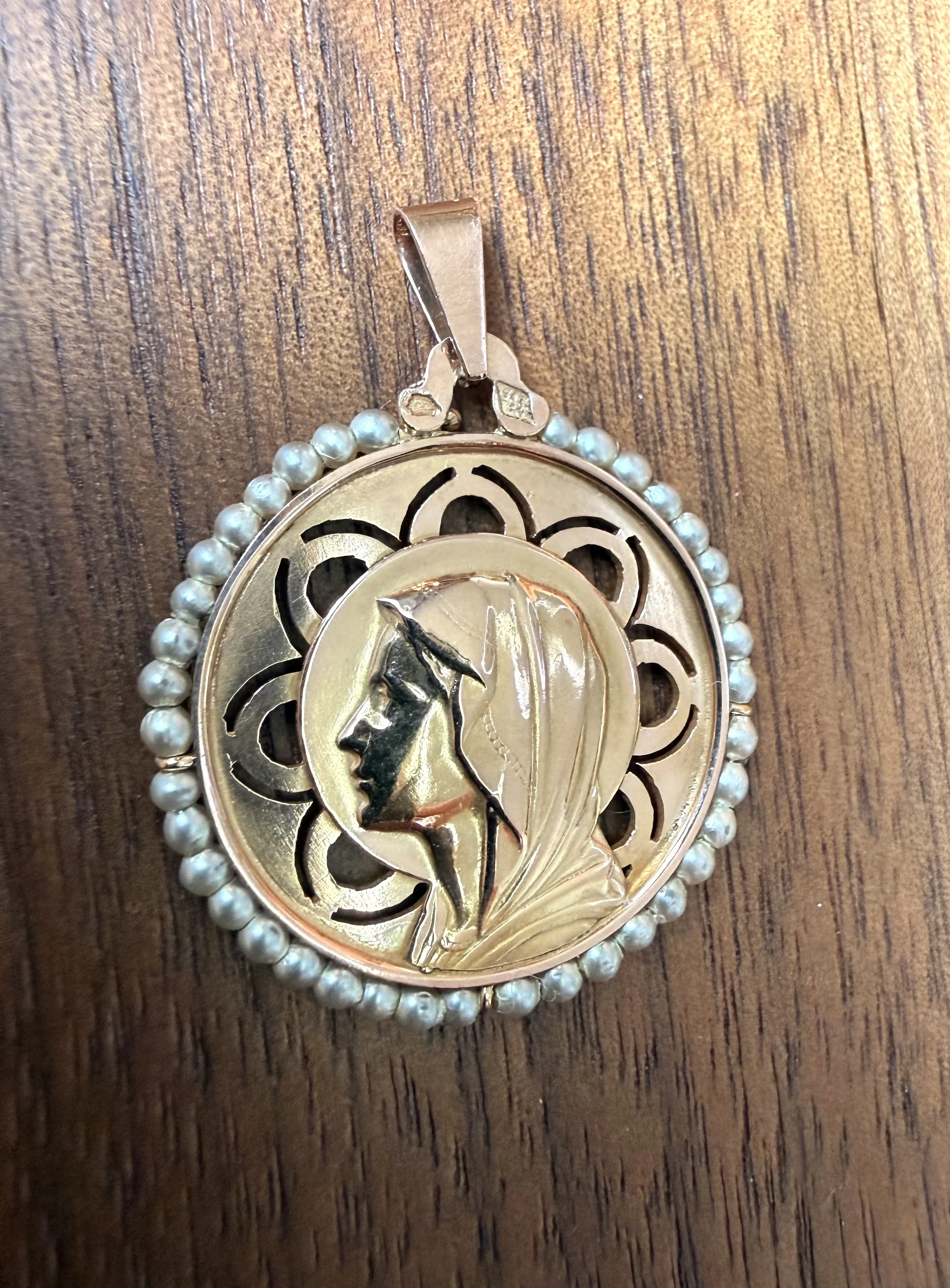 ADR3134-medaille-or-jaune-or-rose-vierge-marie-maria-perle-fines-gold-pendant4.jpeg