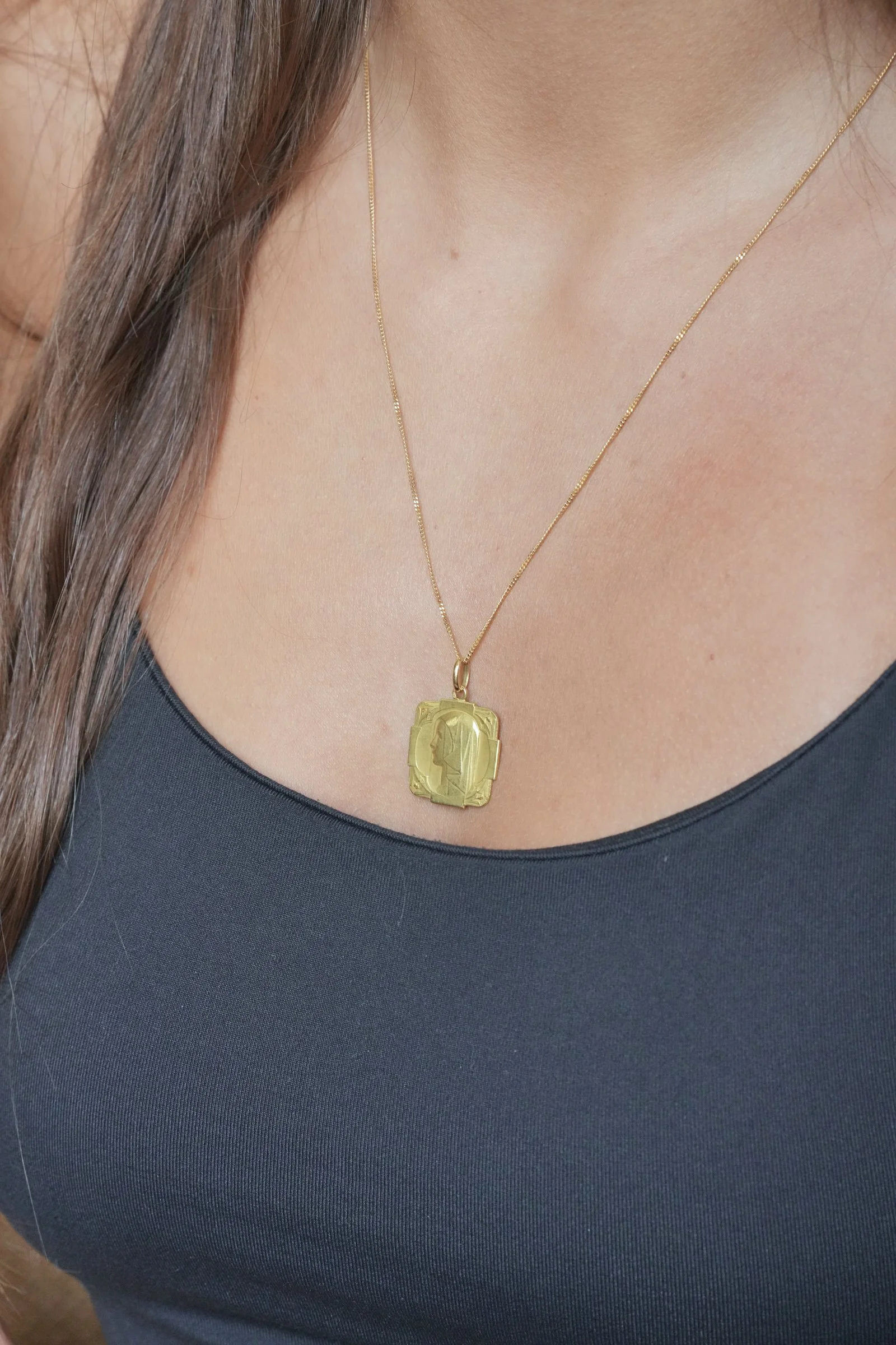 ADR3188C-chaine-or-jaune-rose1.jpg