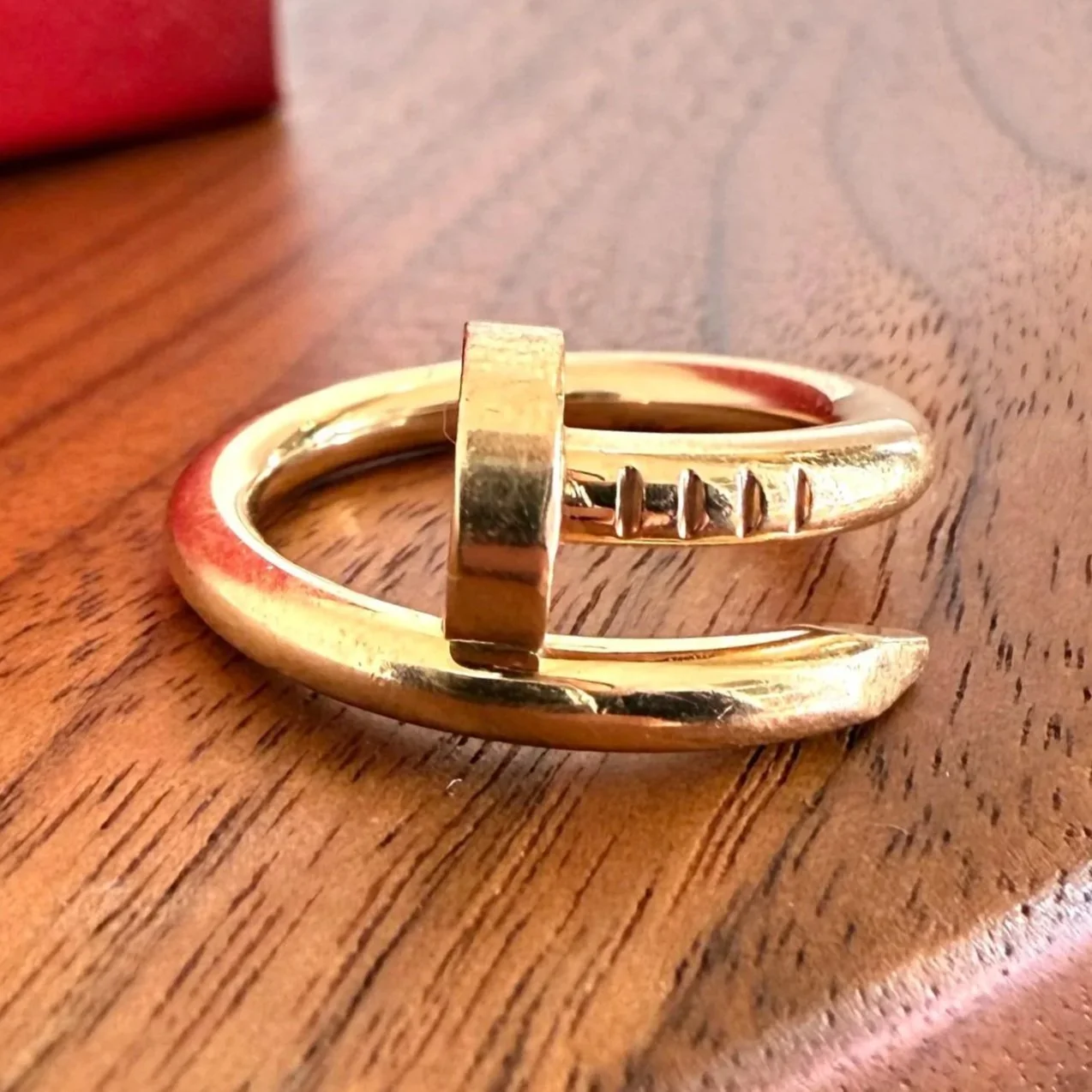 Cartier, Bague "juste un clou" en or jaune modele classique T48