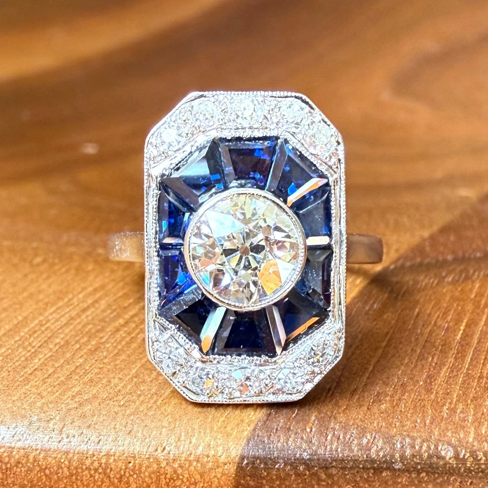 ADR2877-bague-saphir-diamants-l-ophelia-cadeau-fiancaille-naissance-mariage-anniversaire+%283%29.jpg