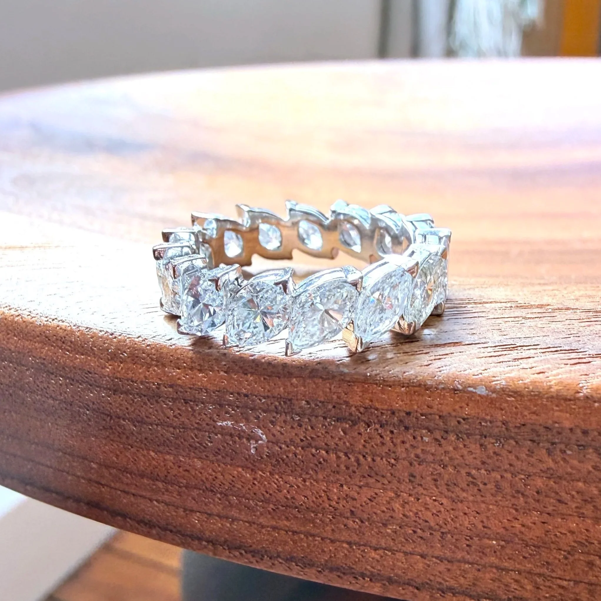 ADR3067-somptueuse-alliance-tour-complet-diamants-navette-marquise-diamonds2.jpg