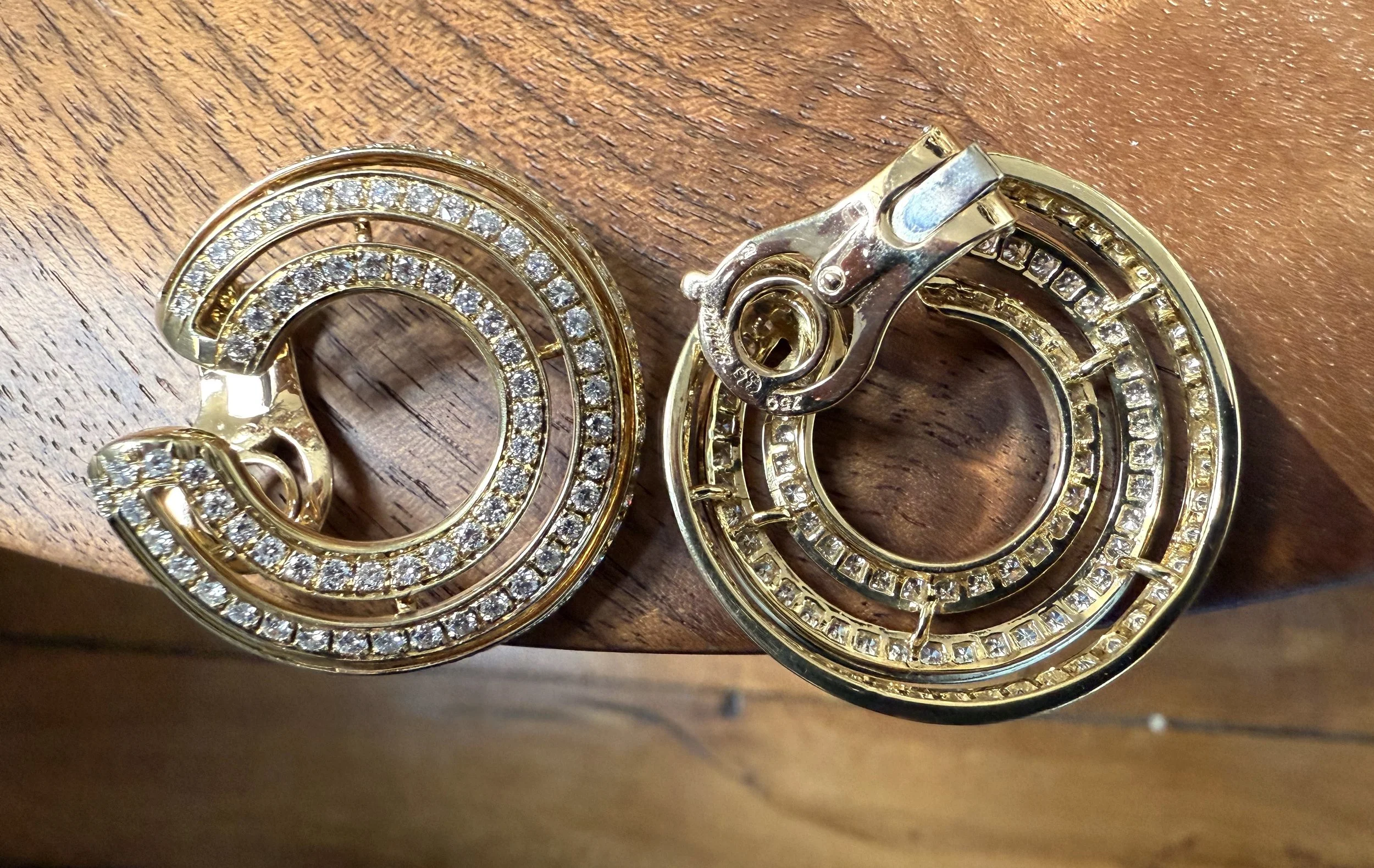 Boucles D'Oreilles Clips Vintage Argentées Avec Pampilles Et Cristaux - Modèle 2584 - Occasion Bon État