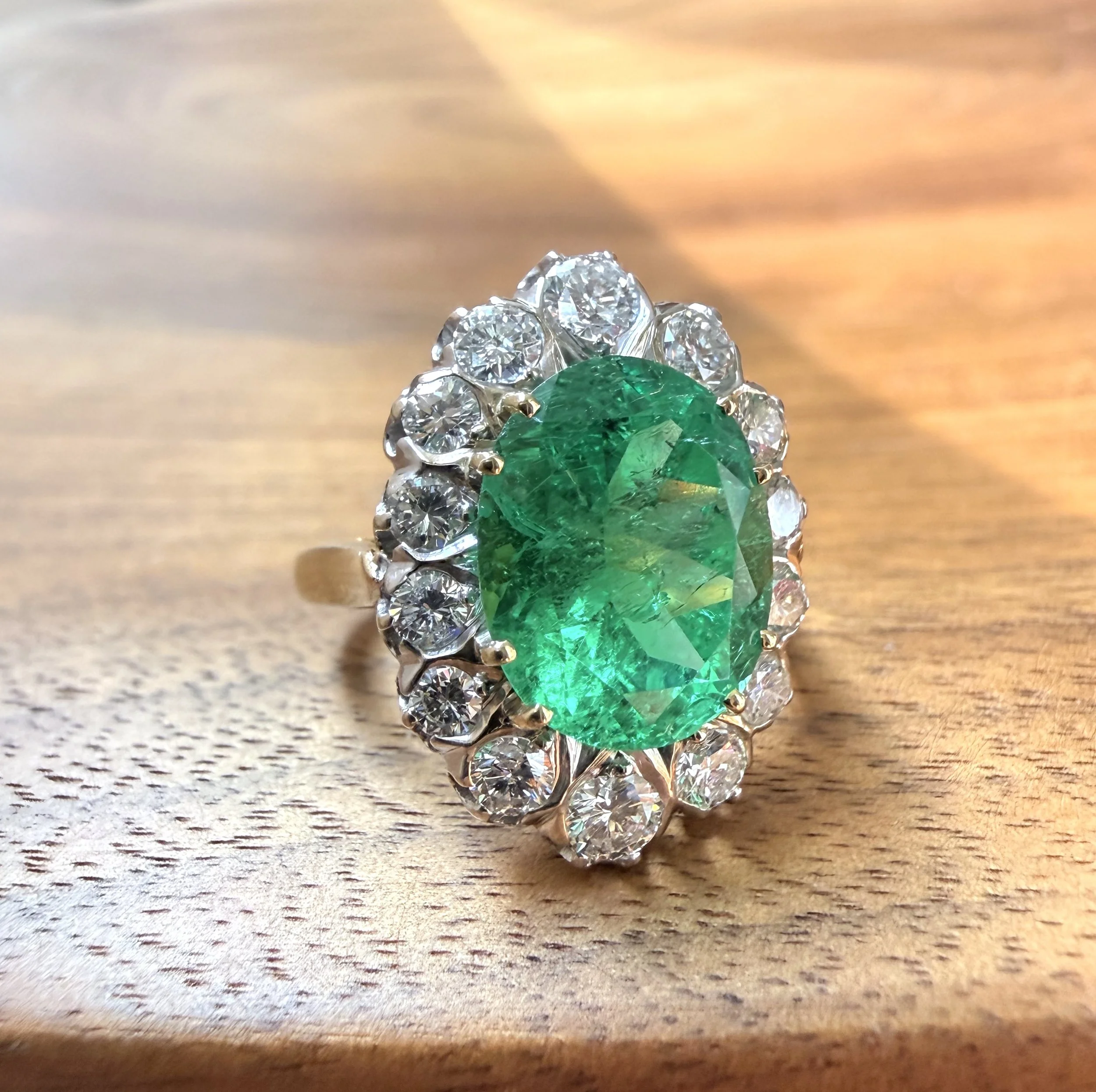 ADR3109-Bague-vintage-ancienne-emeraude-emerald-ring-marguerite-estate-mariage-wedding-fiancailles3.jpeg