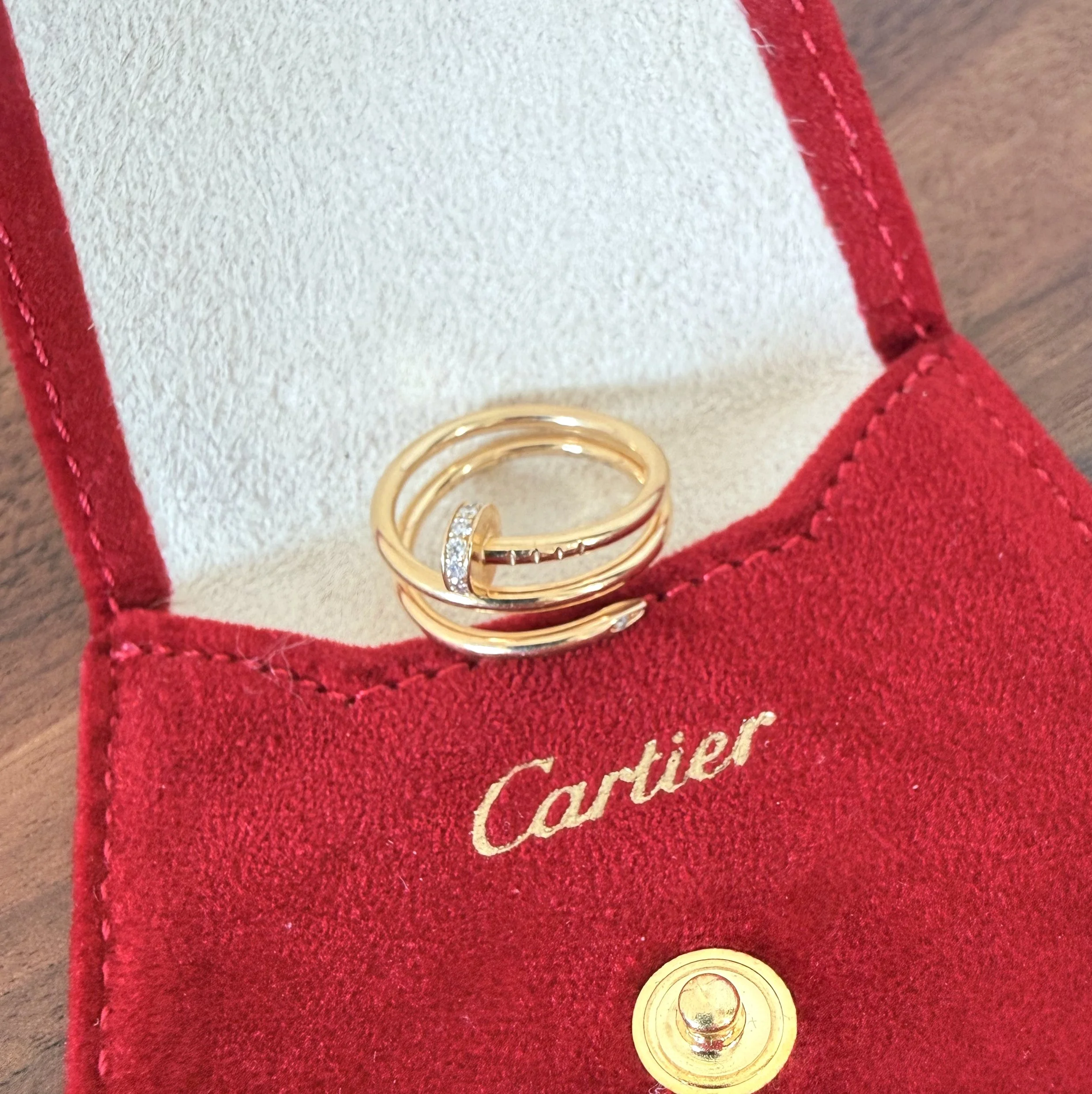 ADR3058-Bague-Cartier-clou-juste-double-diamants-vintage-secondhand-secondemain-bijoux-cartierparis2.jpeg