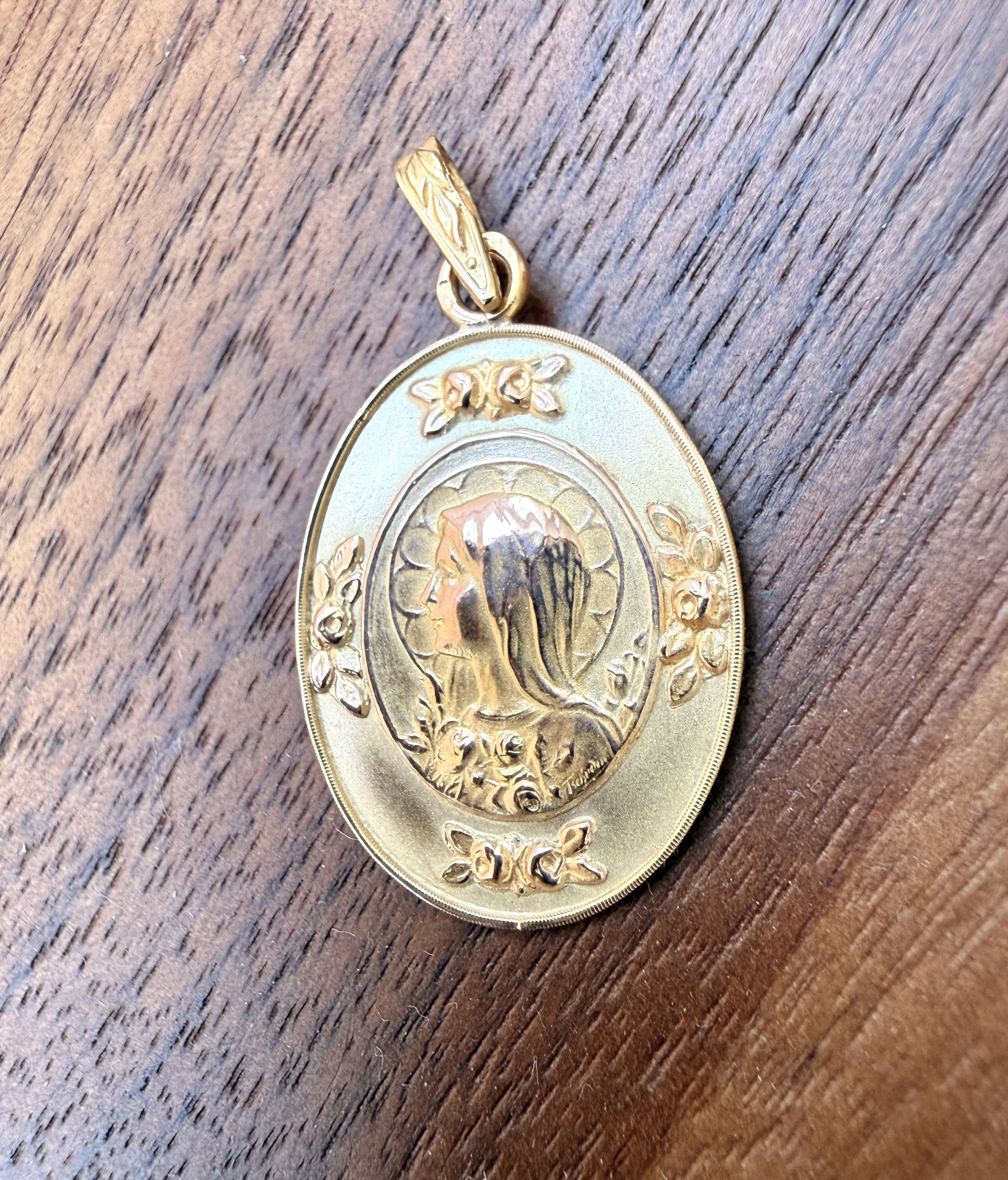 ADR3165-medaille-or-gold-marie-maria-virgin-vierge-religion-bapteme4.jpeg