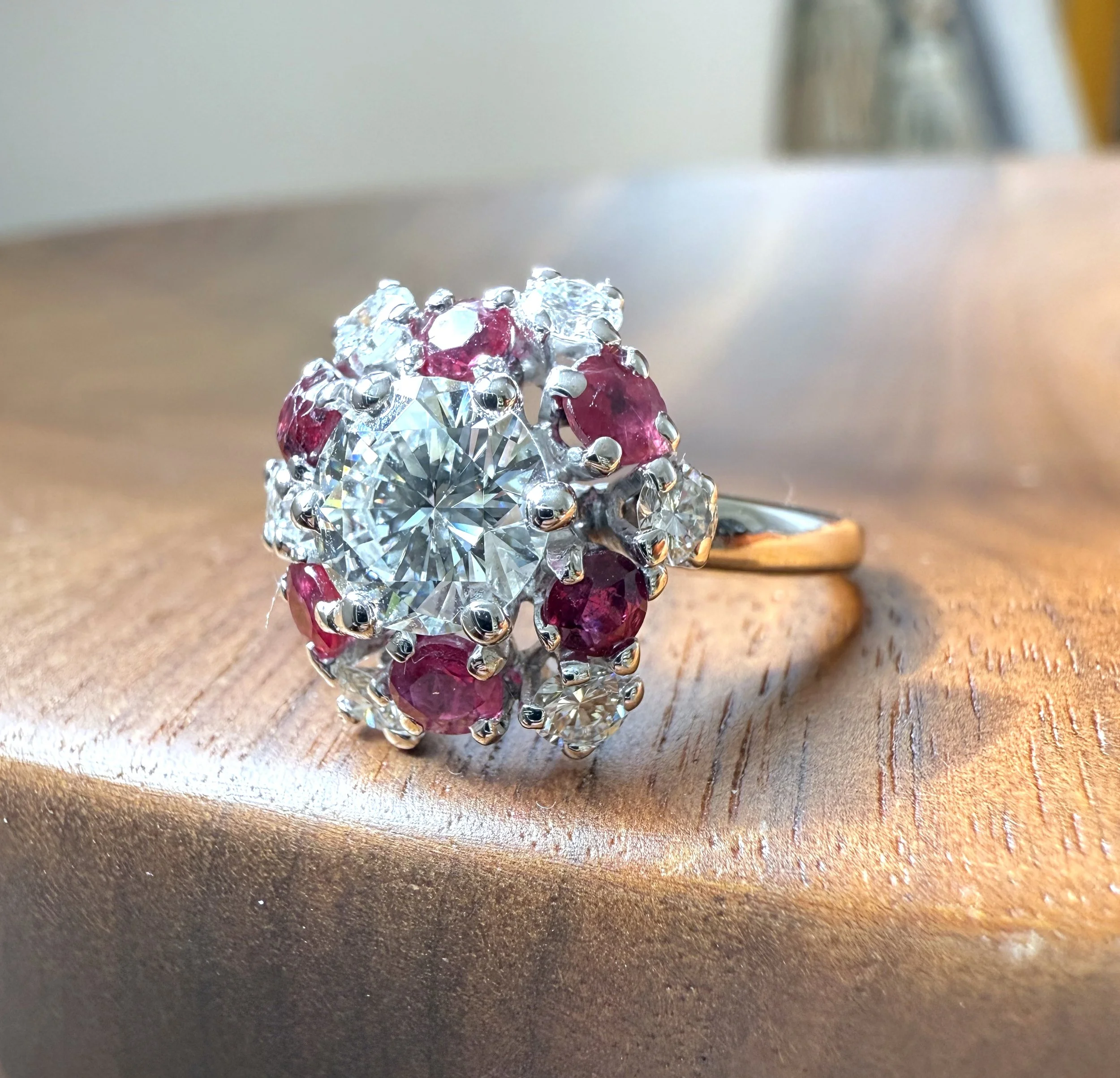 ADR2875-Bague-vintage-or-diamants-rubis-vintage-jewels-paris-unique-rare2.jpeg