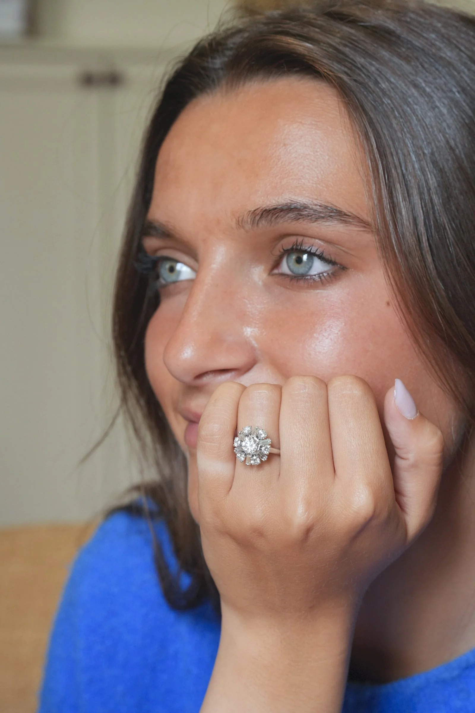ADR3013-Bergame-bague-vintage-fiancailles-diamants-wedding-mariage-shesaidyes-french-croissant-Mauboussin-paris5.jpg