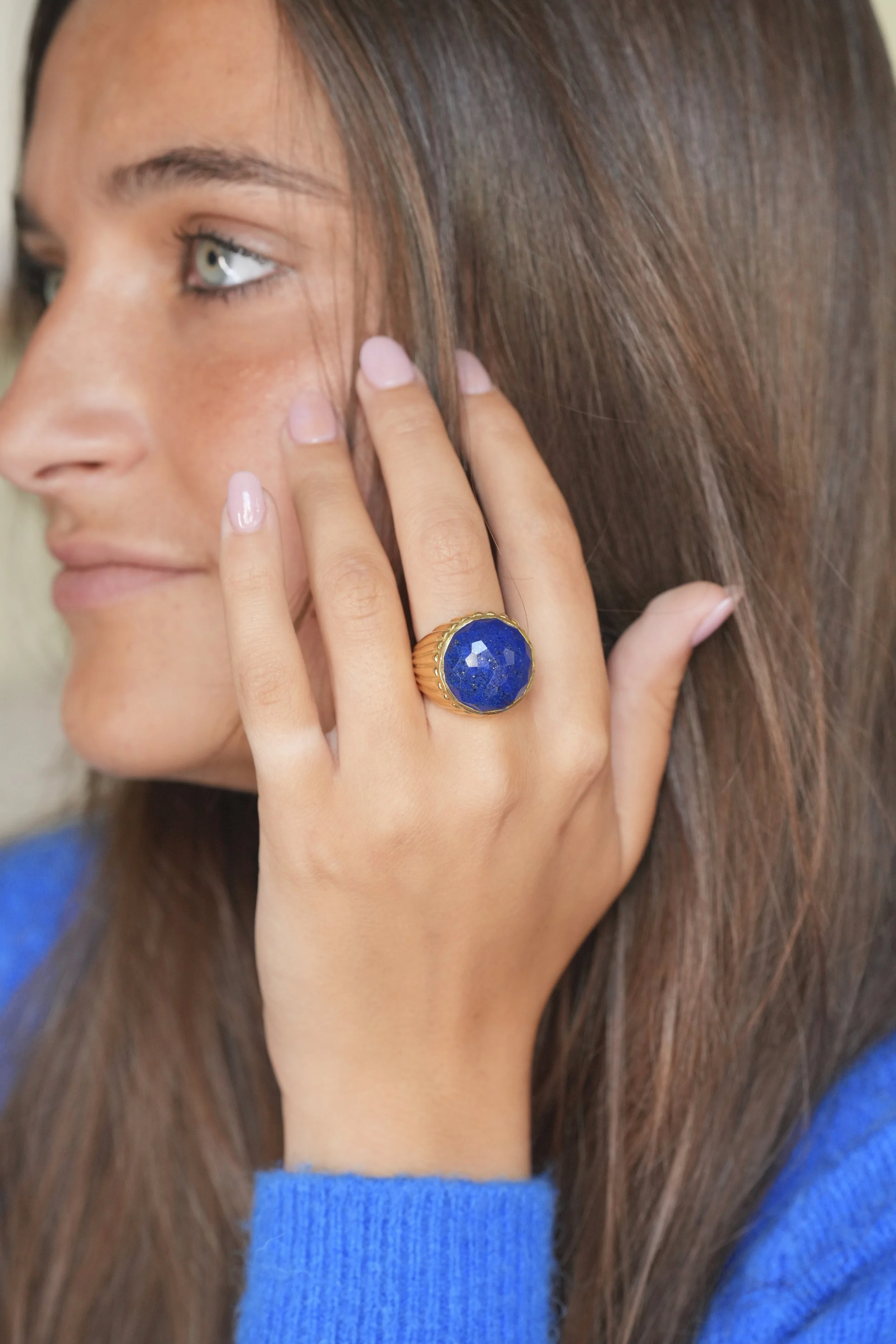 LP369B-bague-or-jaune-pierre-bleu-cadeau-anniversaire-naissance-mariage-or-jaune (1).jpg