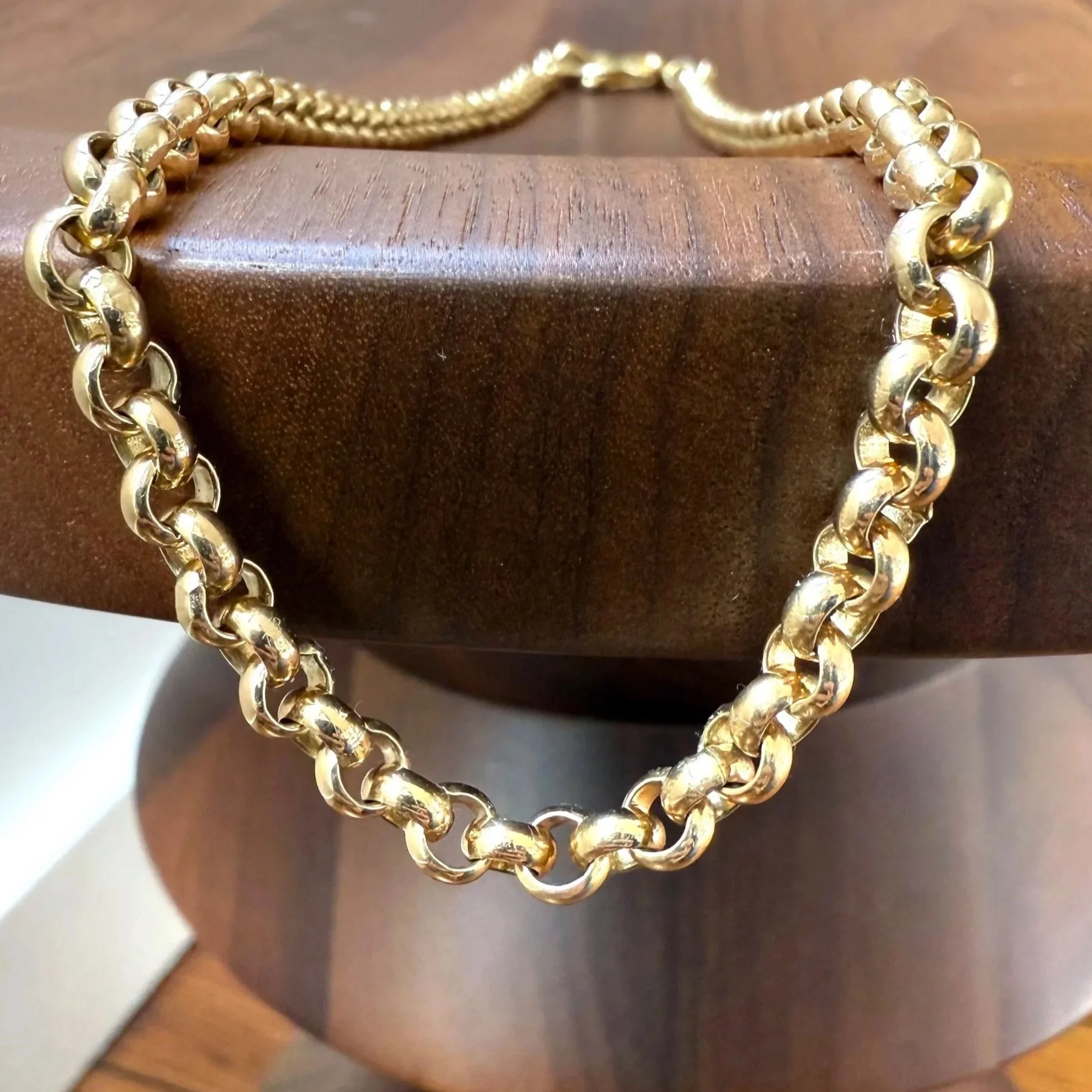 ADR2060-2-collier-chaine-maille-forcat-ronde-or-jaune-gold-necklace7.jpg