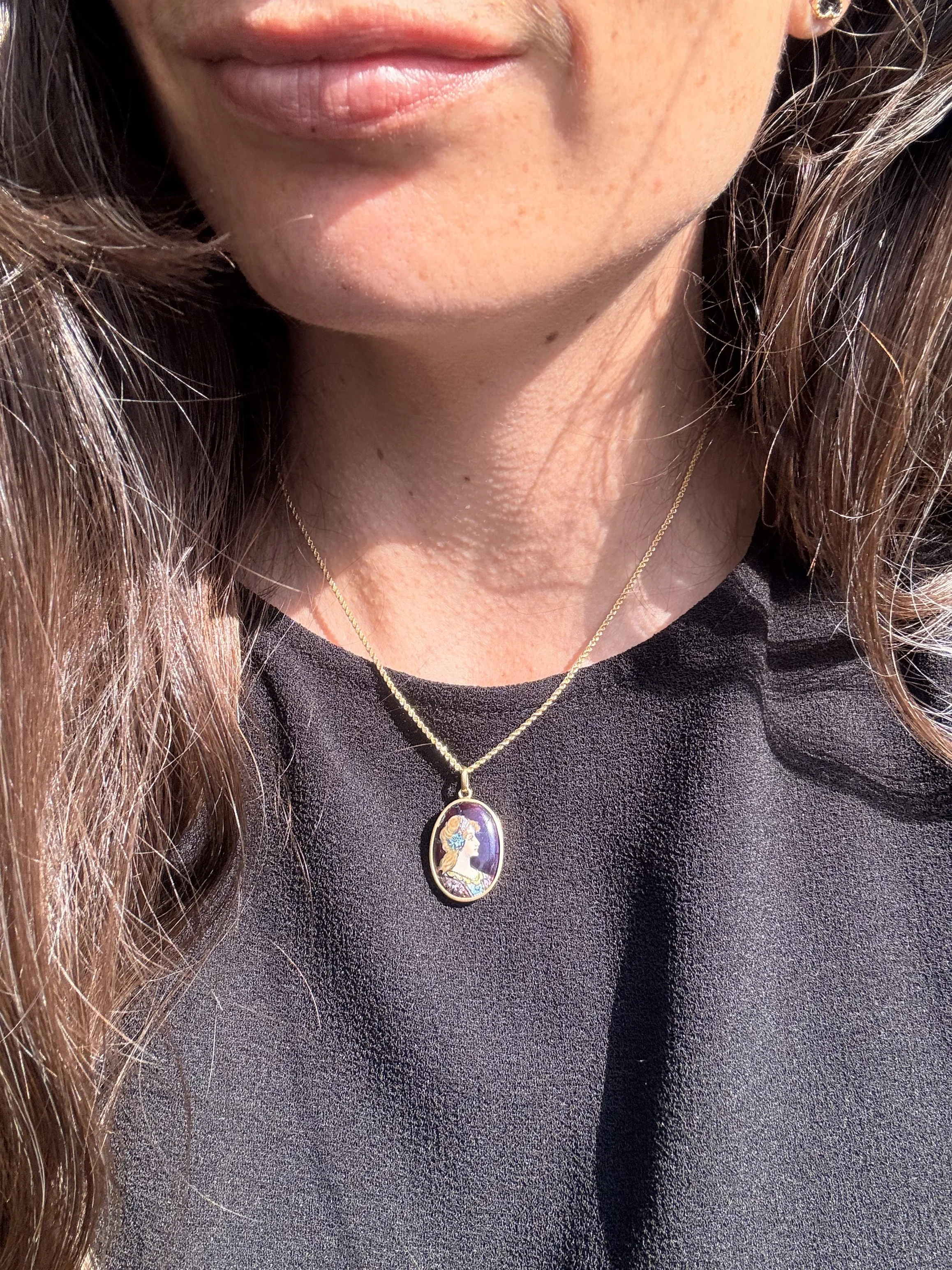 ADR2309-2-pendentif-emaux-limoges1.jpeg