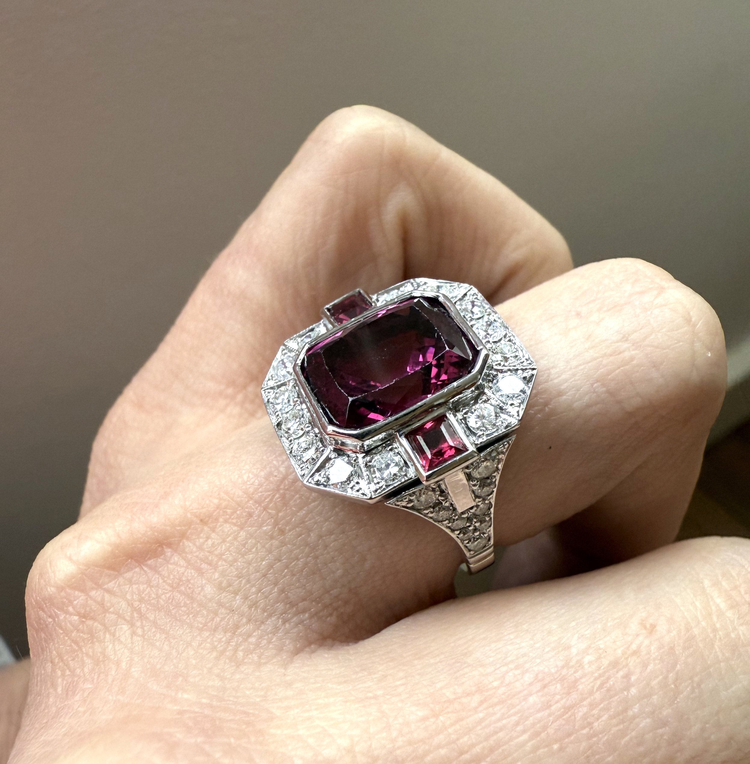 ADR2765-Bague-vintage-ancienne-rhodolite-style-art-deco-violette-grenat-diamants-diamonds-ring-anniversaire0.jpeg