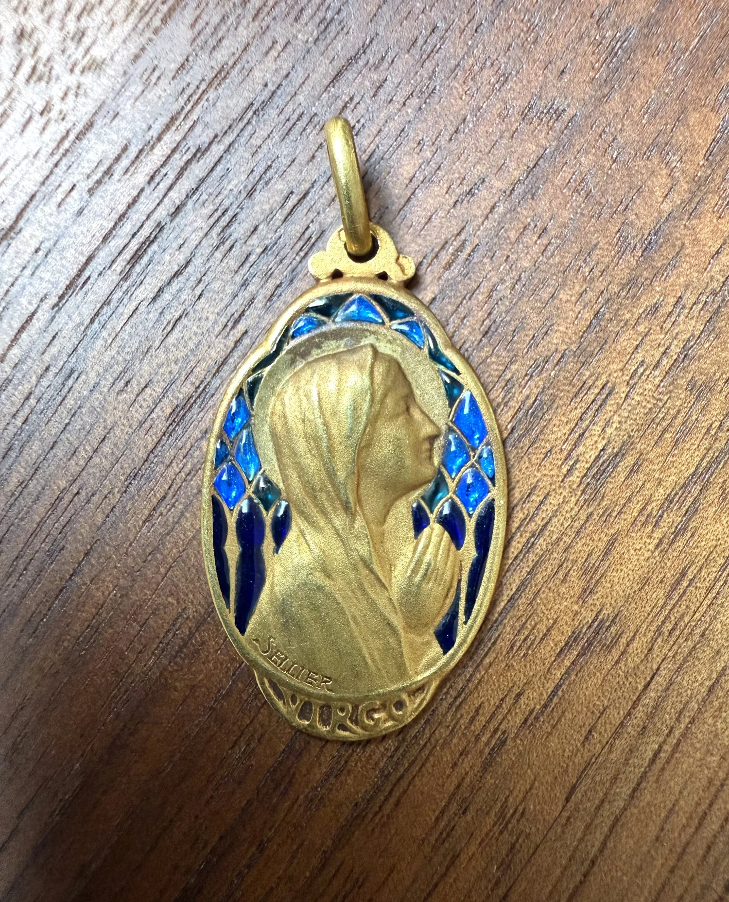 Pendentif Médaille Sainte Marie Or Et émail Bleu – Bijou Vintage – Occasion