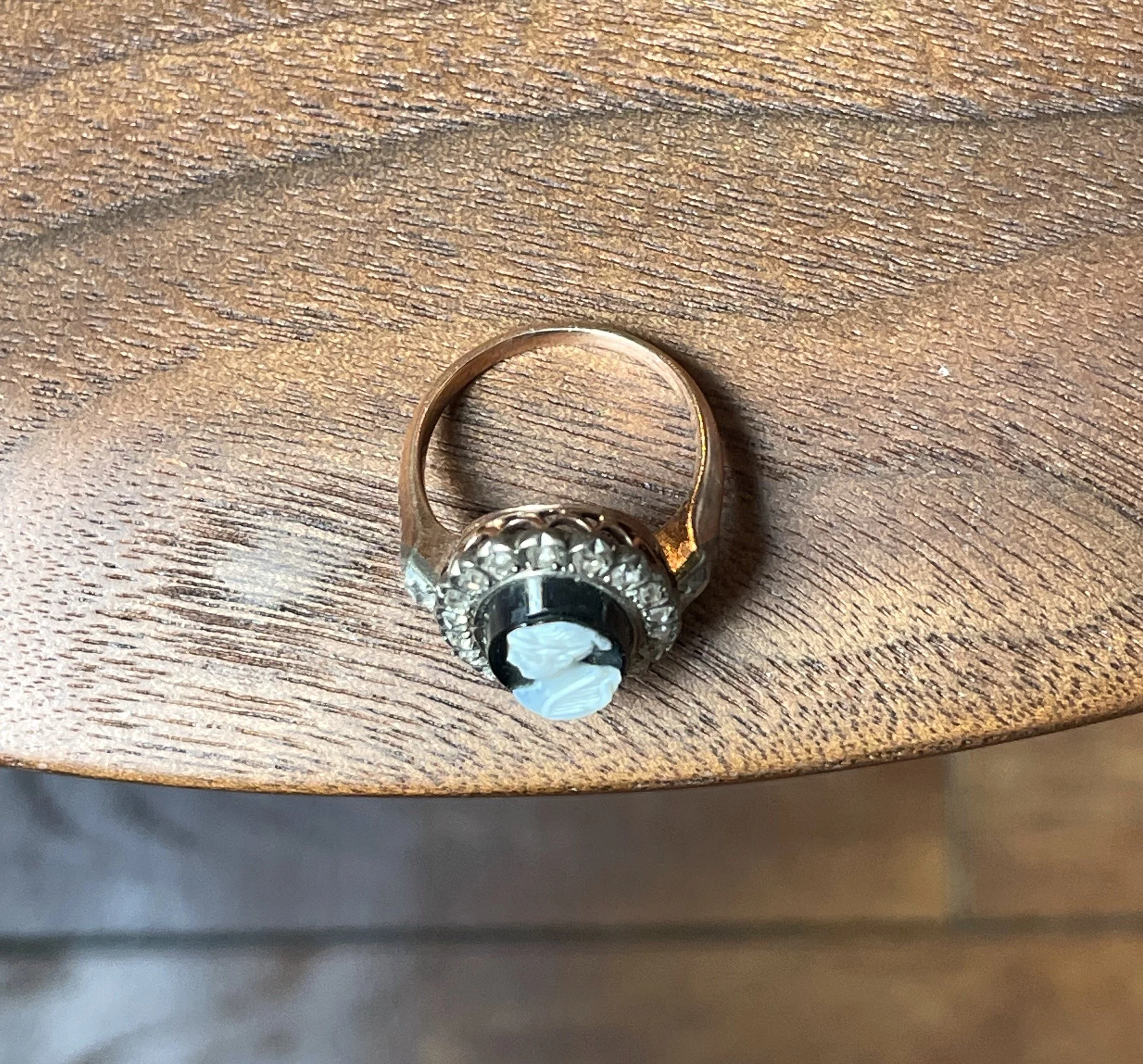 LPB292C-bague-diamants-tete-profil-dame-cadeau-anniversaire-naissance (5).jpg