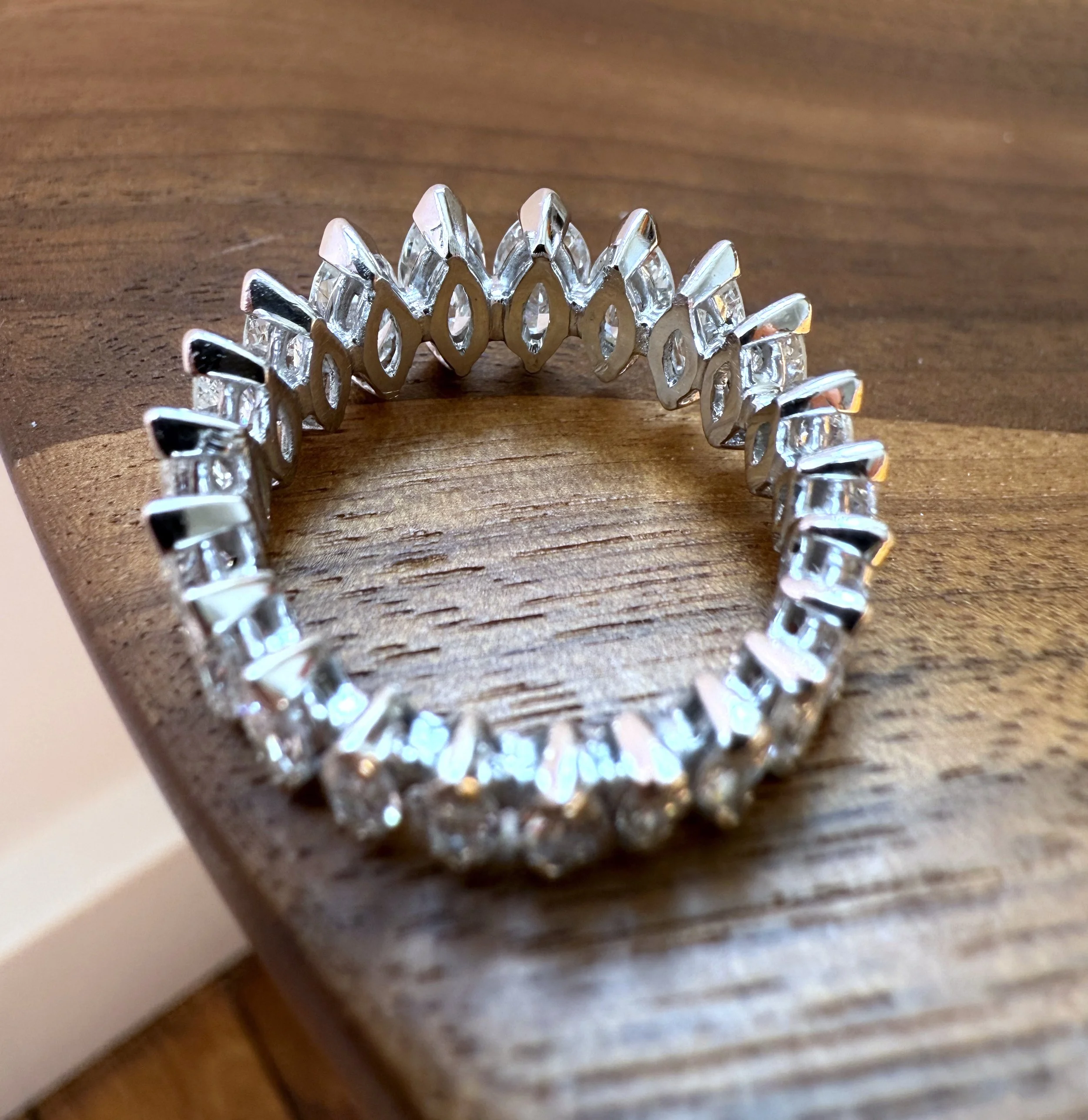 ADR2731-bague-diamants-alliance-cadeau-fiancaille-mariage-wedding-anniversaire-naissance.jpeg (7).jpeg