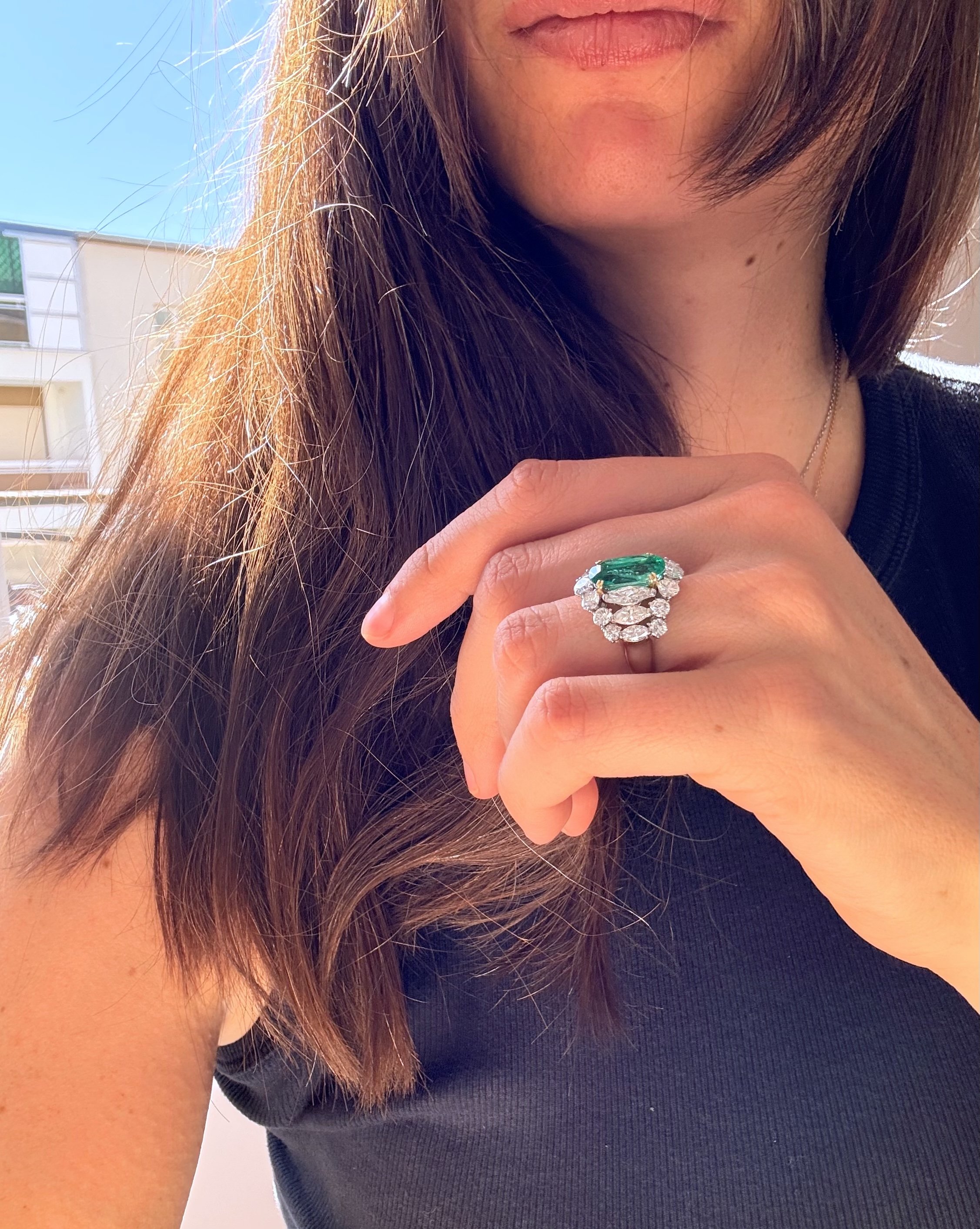 ADR3075-amande-bague-emeraude-diamants-navette-emerald-ring-ovale-green-diamonds-fiancailles-mariage-aniversary-anniversaire15.jpg