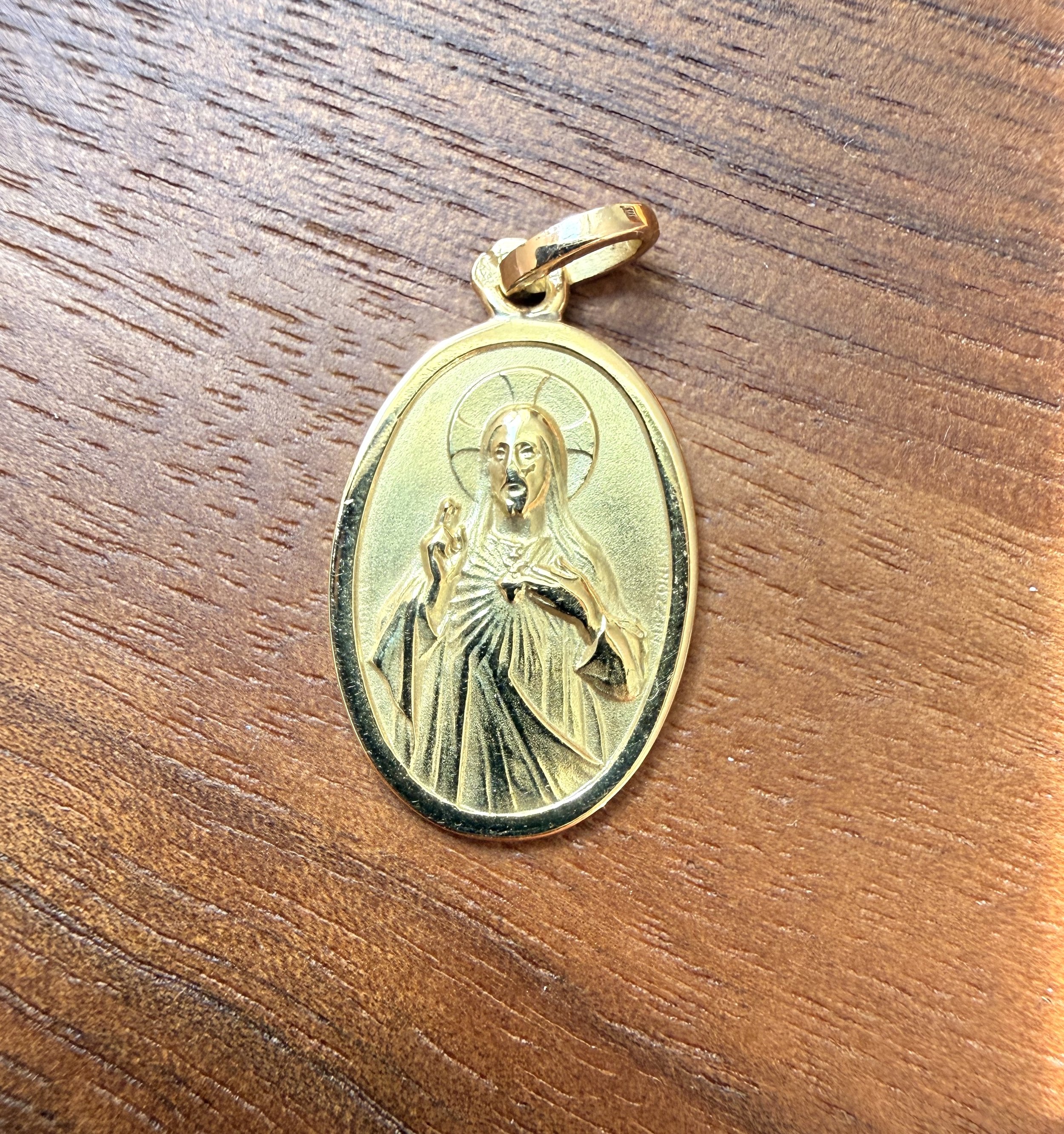 ADR2612-medaille-or-jaune-vierge-marie4.jpeg