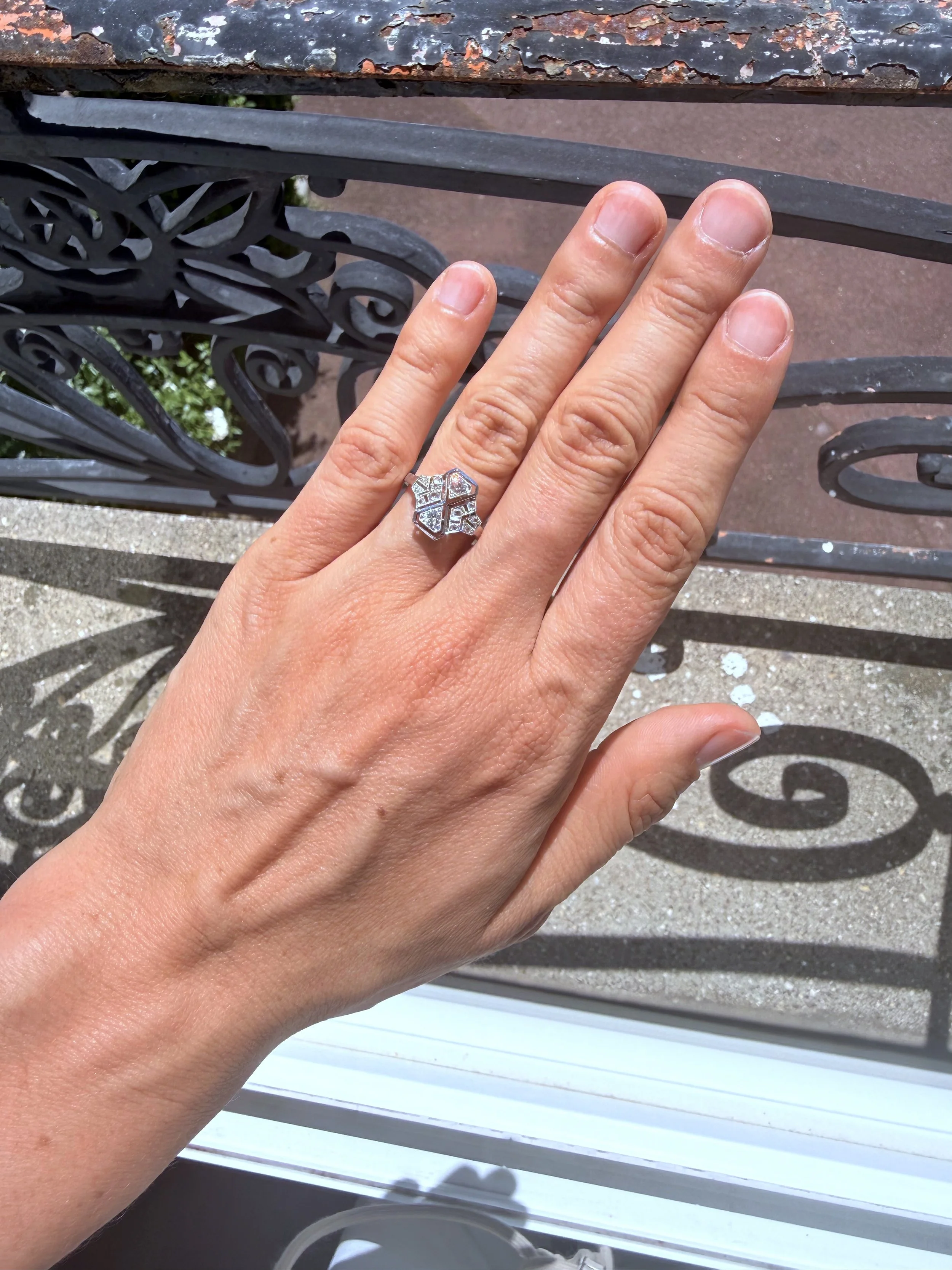 ADR3071-andaluze-bague-art-deco-diamants10.jpeg
