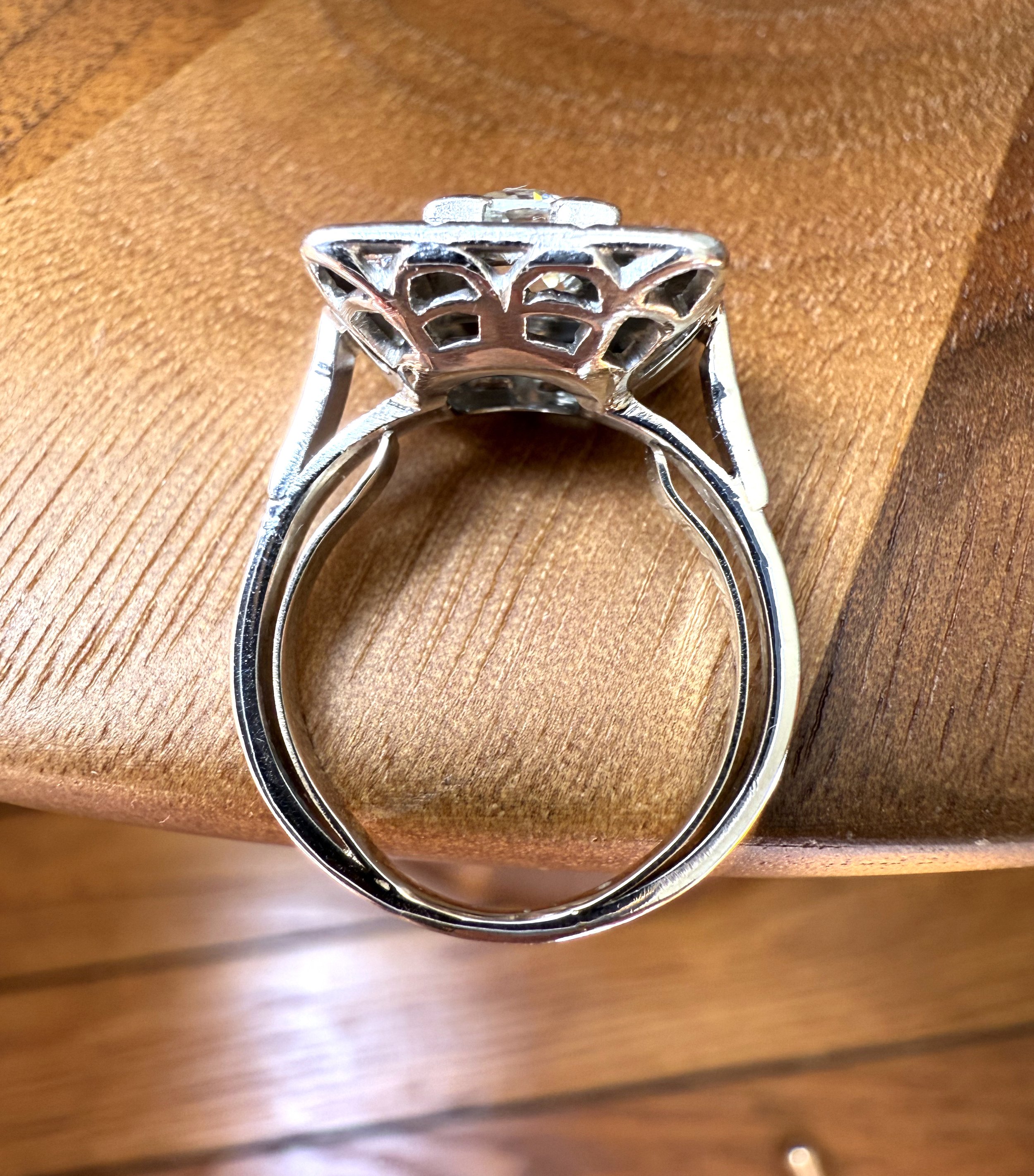 ADR2747-bague-diamants-la-céleste-cadeau-naissance-fiancaille-mariage-anniversaire-forme-carrée (5).jpeg