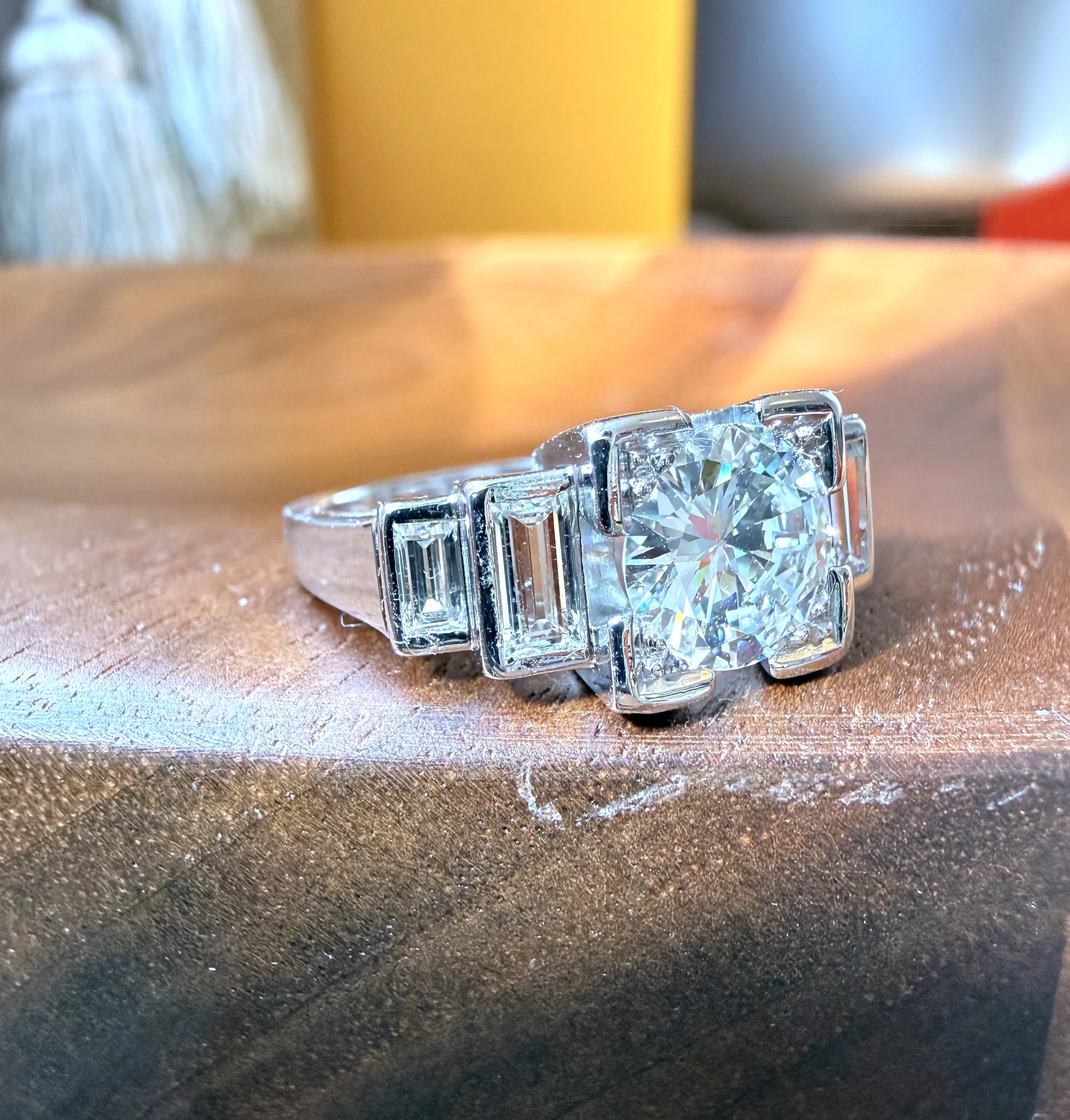 ADR2954-Bague-platine-diamants-diamond-ring-estate-art-deco-fiancailles-engaged-wedding-engagement-ring5.jpeg